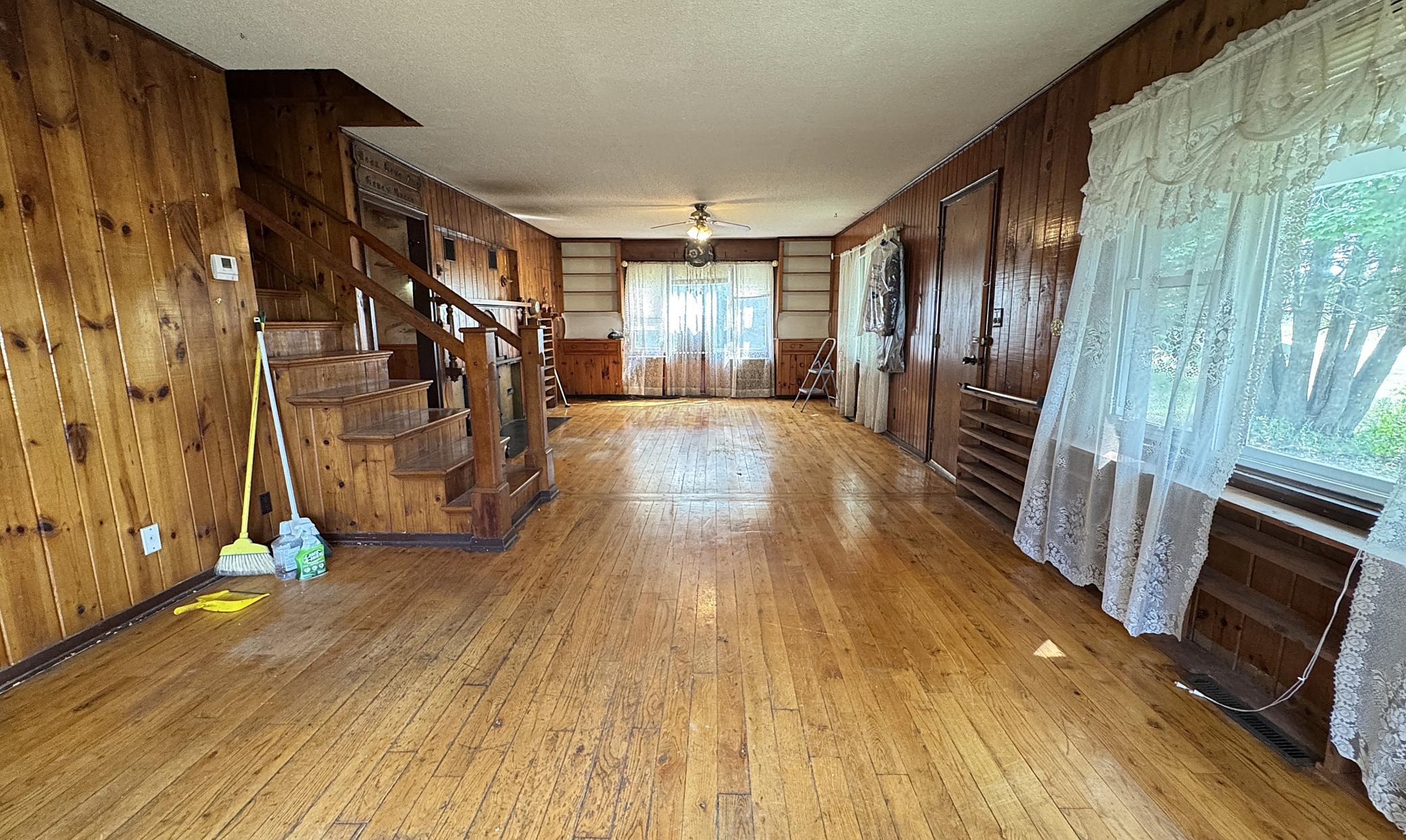 32162 Deer Street Property Photo 27