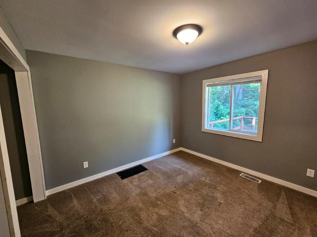359 Byes Avenue Nw Property Photo 14