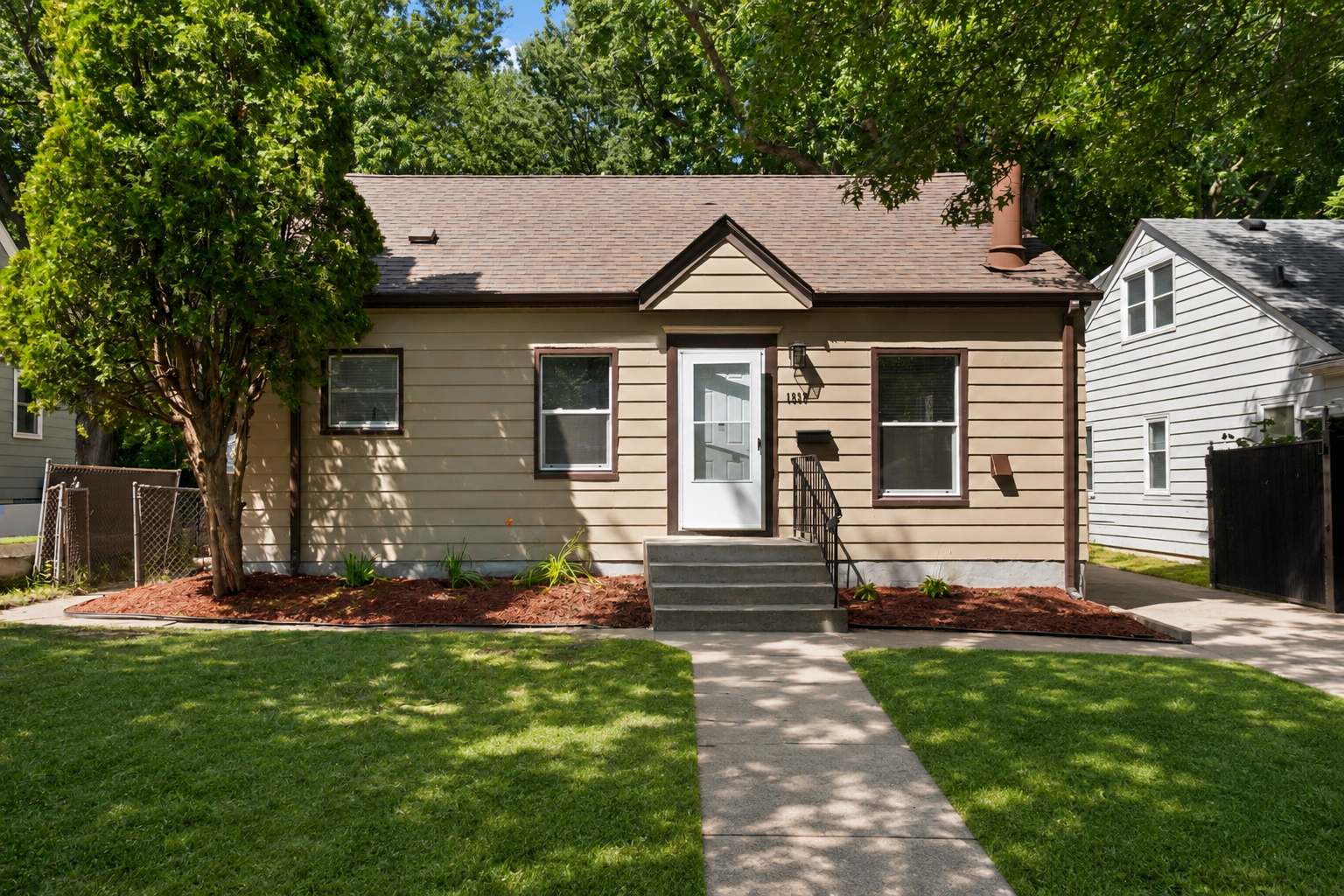 1939 5th Street E Property Photo 1