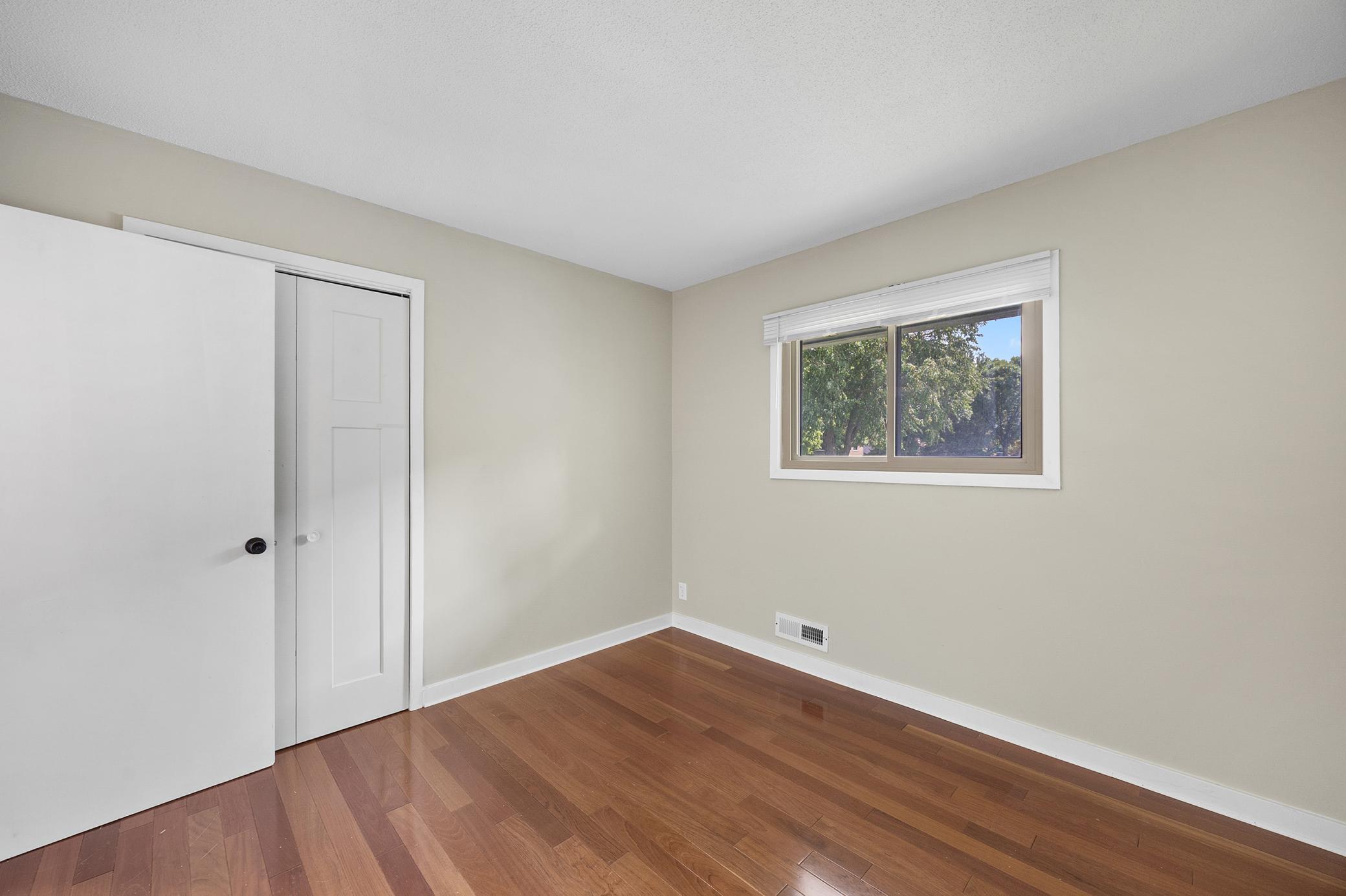 7101 Willow Road Property Photo 18