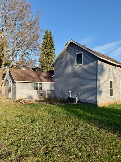 101 5th Avenue E Property Photo 5