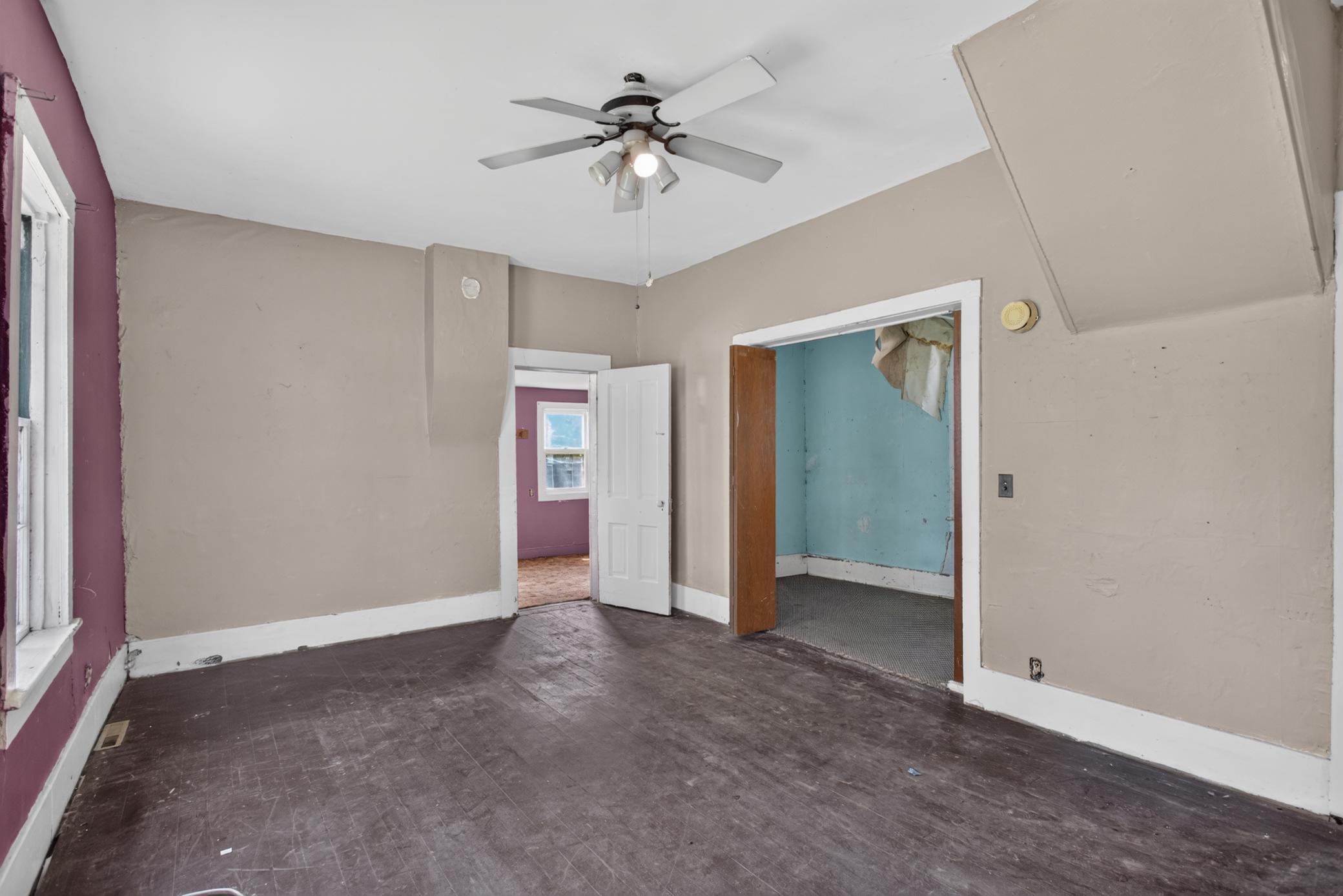 602 2nd Avenue E Property Photo 6