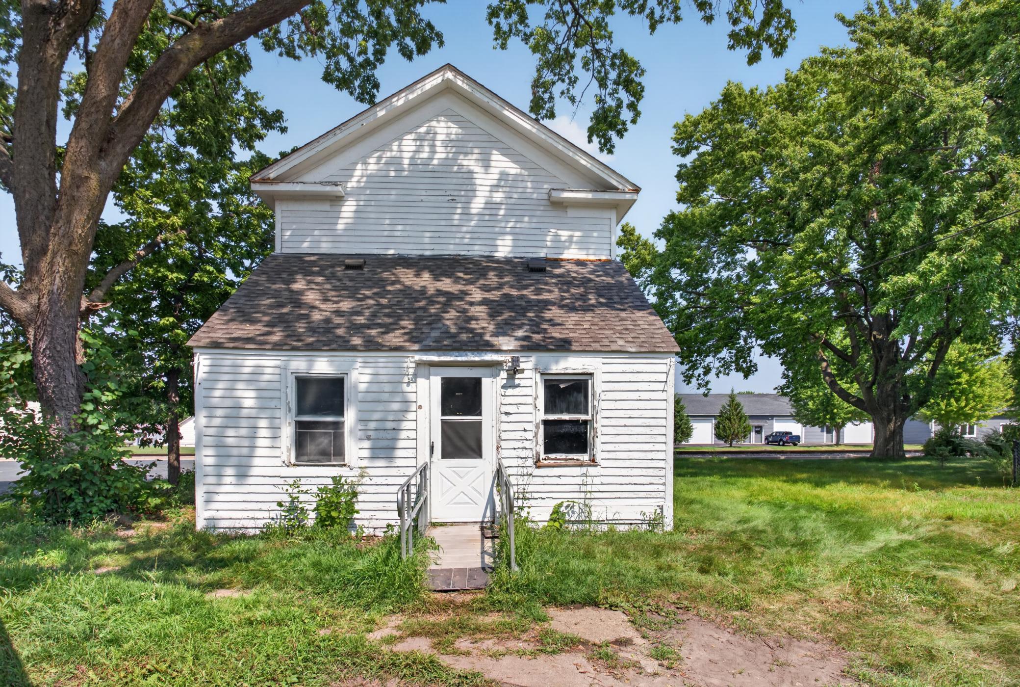 602 2nd Avenue E Property Photo 15