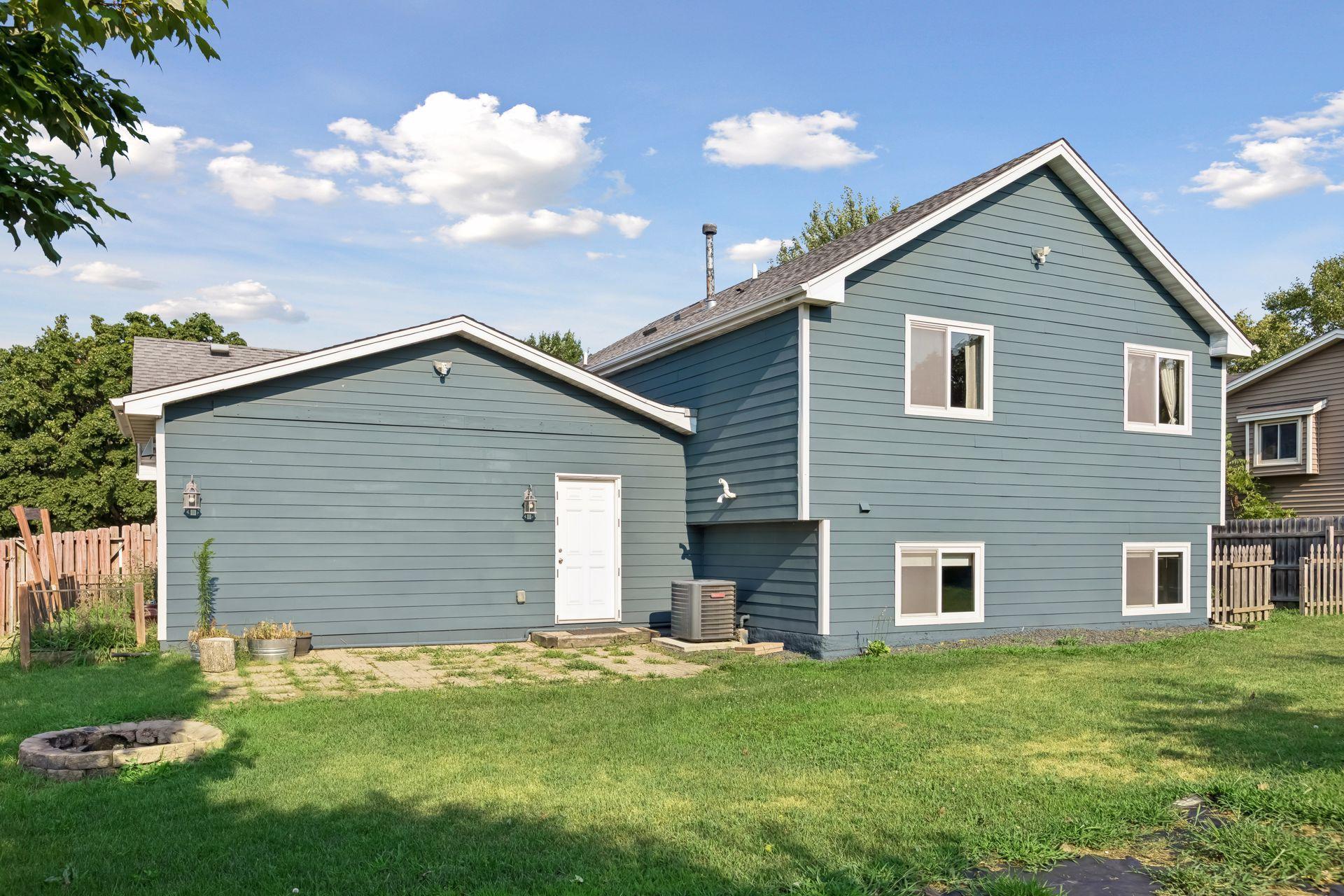 10902 Idaho Avenue N Property Photo 33