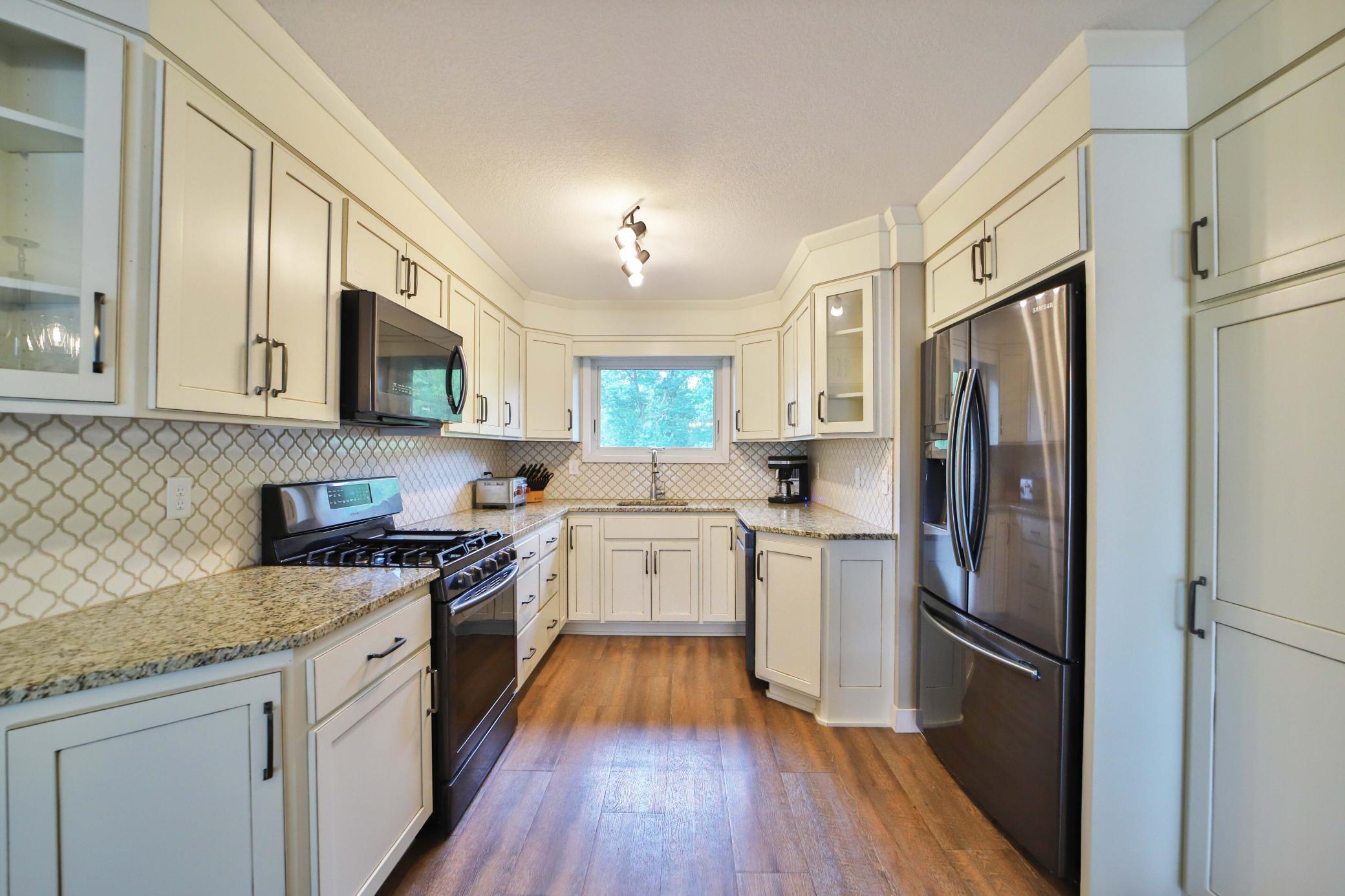 8098 Channel View Road 7 Property Photo 3