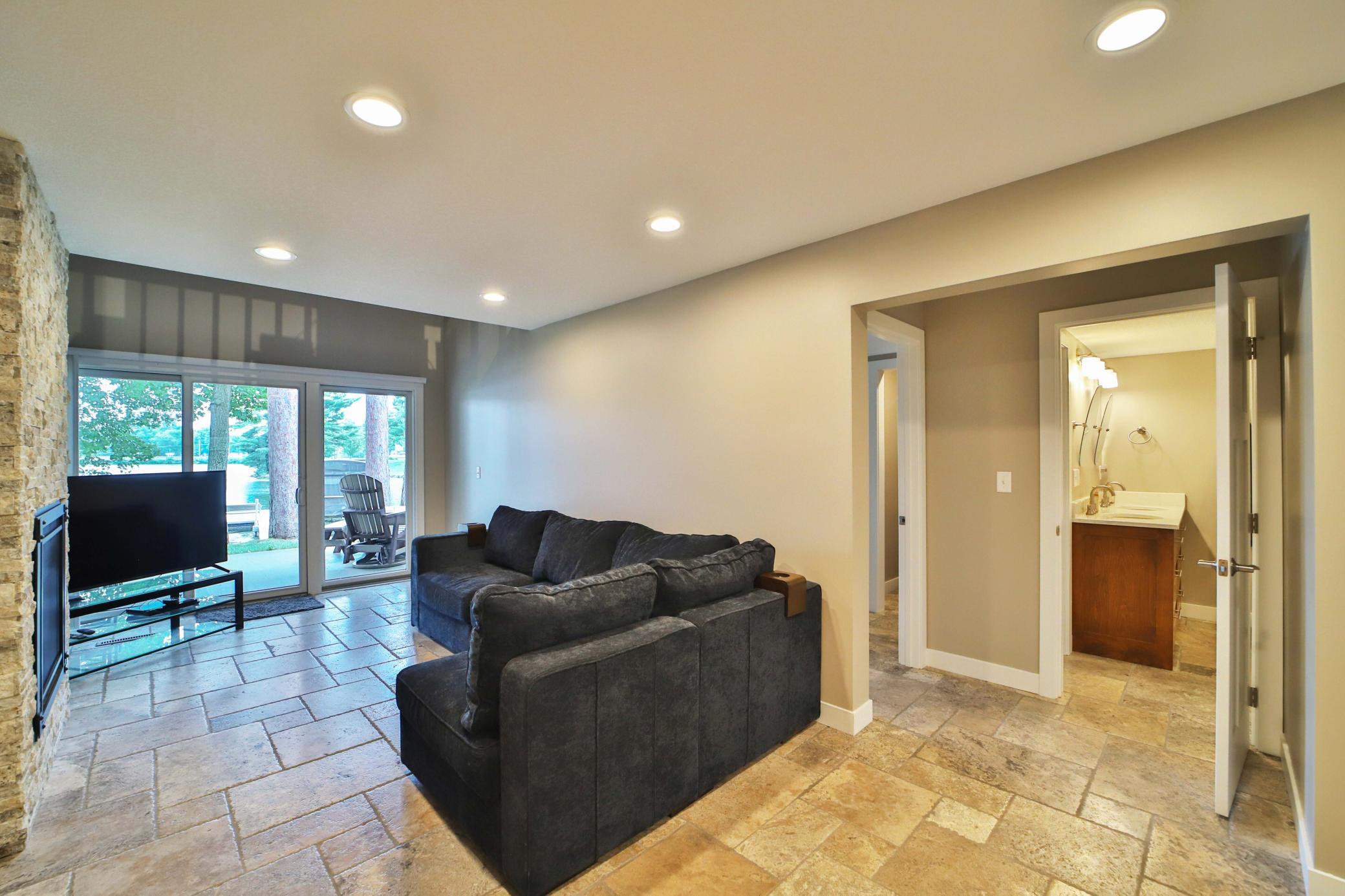 8098 Channel View Road 7 Property Photo 21
