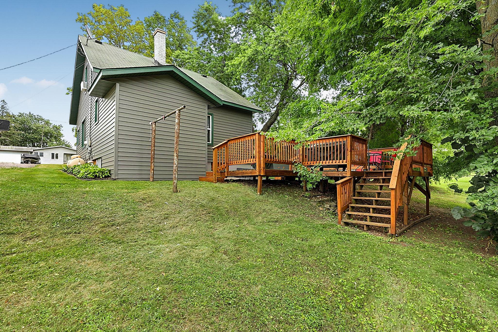 241 3rd Street Property Photo 19
