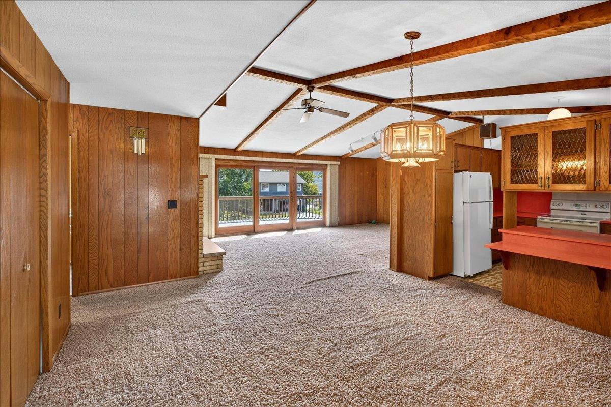 103 Lakeside Drive Property Photo 17
