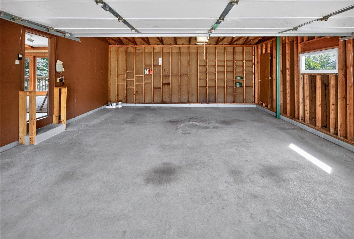 103 Lakeside Drive Property Photo 36