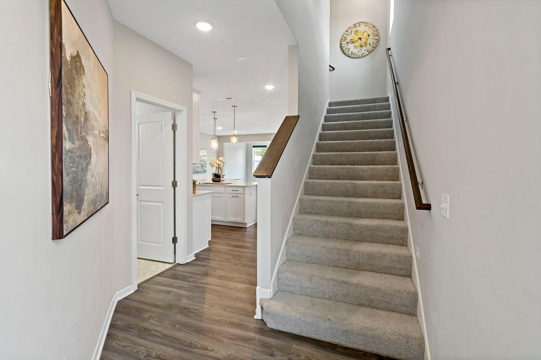 11263 Crestbury Drive Property Photo 4