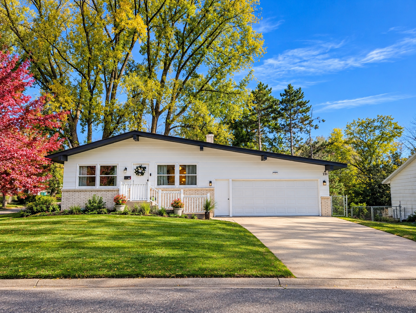 231 Birchwood Drive N Property Photo 1