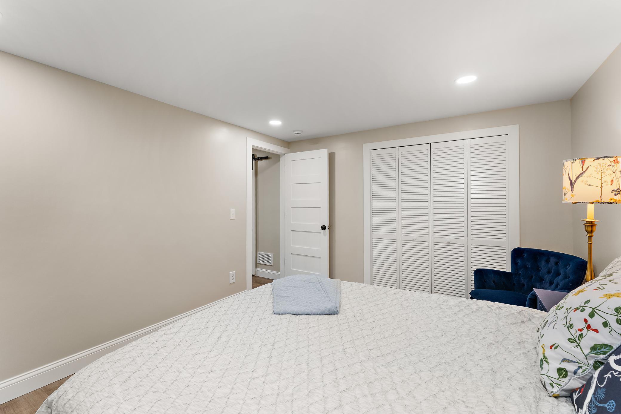 231 Birchwood Drive N Property Photo 38