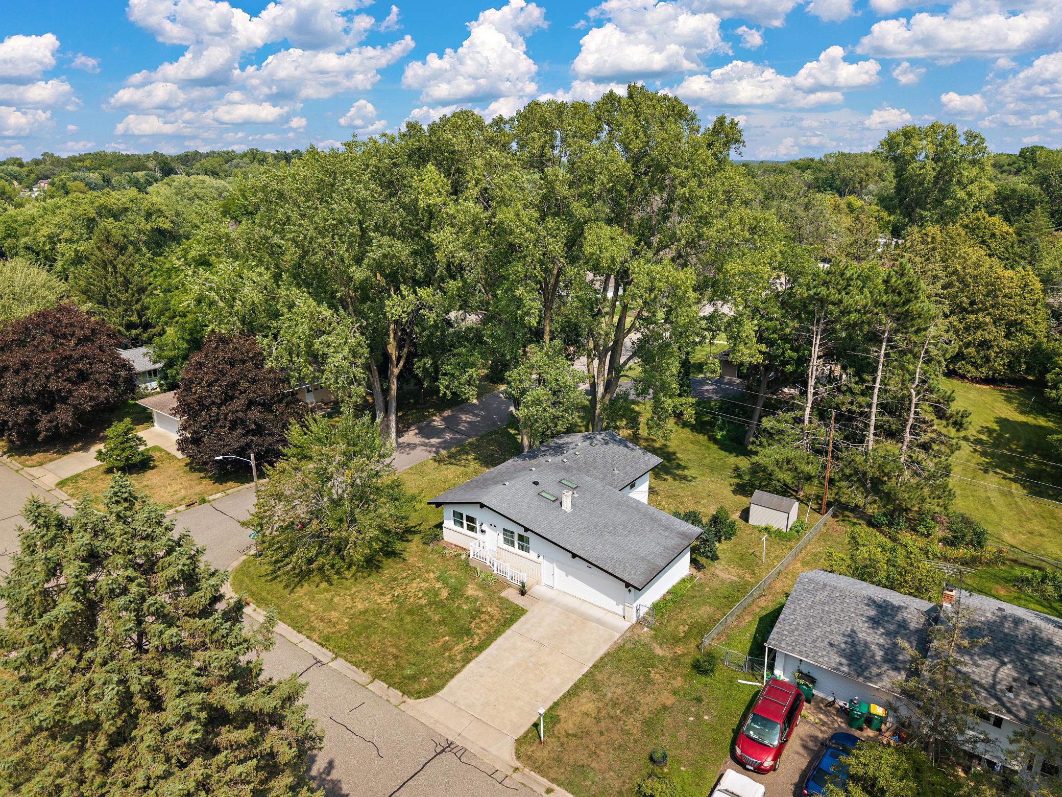 231 Birchwood Drive N Property Photo 49