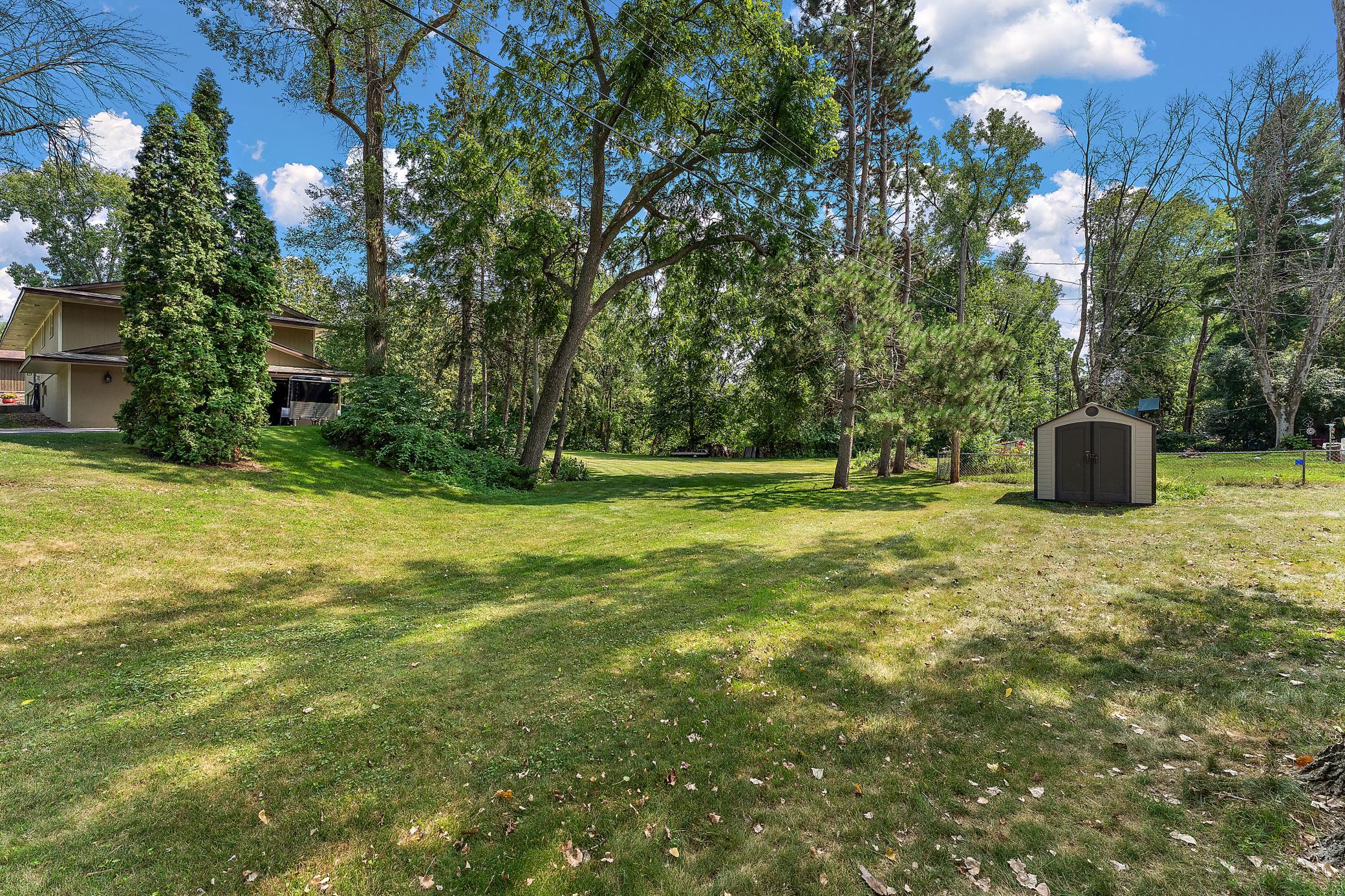 231 Birchwood Drive N Property Photo 52
