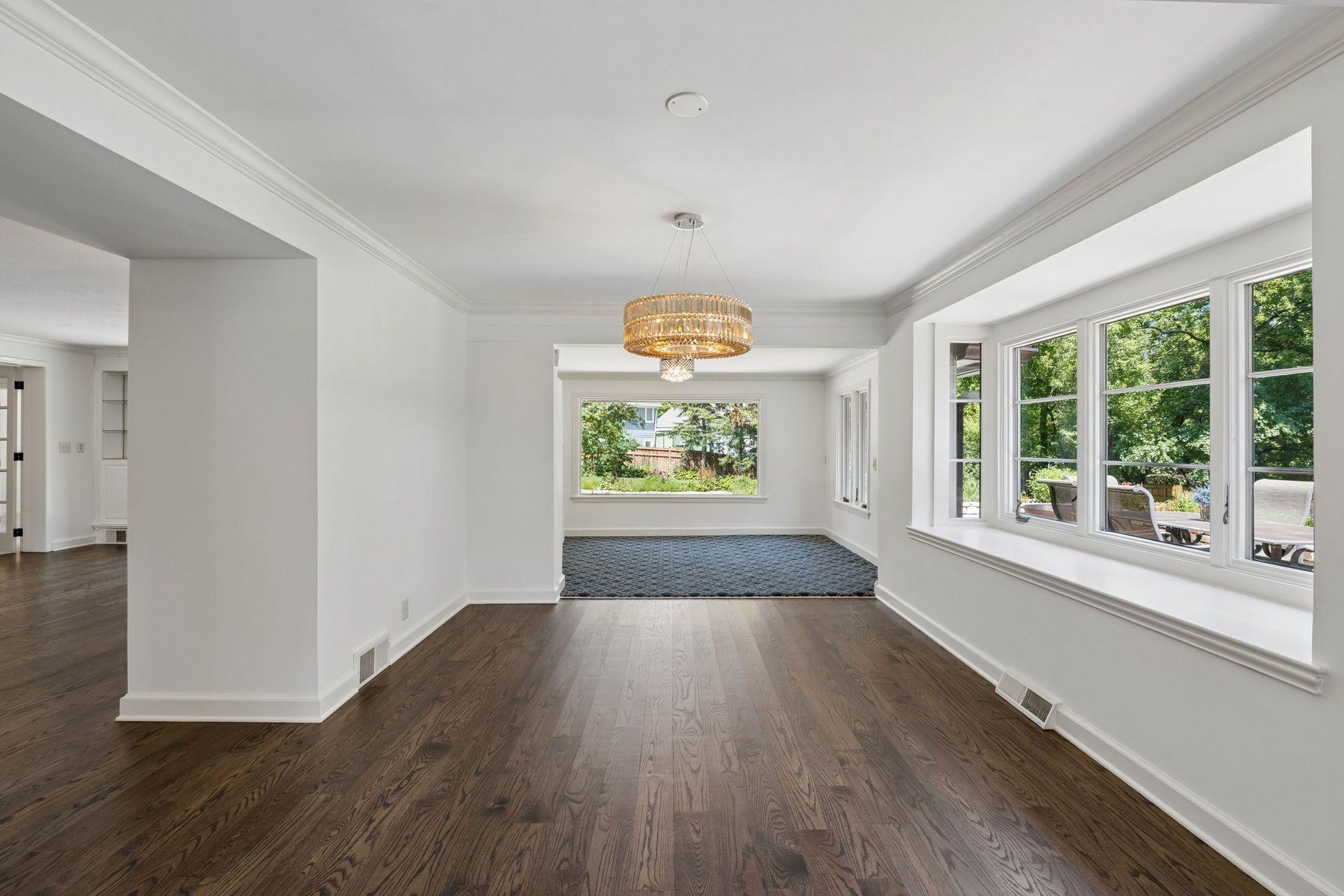 5404 Interlachen Boulevard Property Photo 6