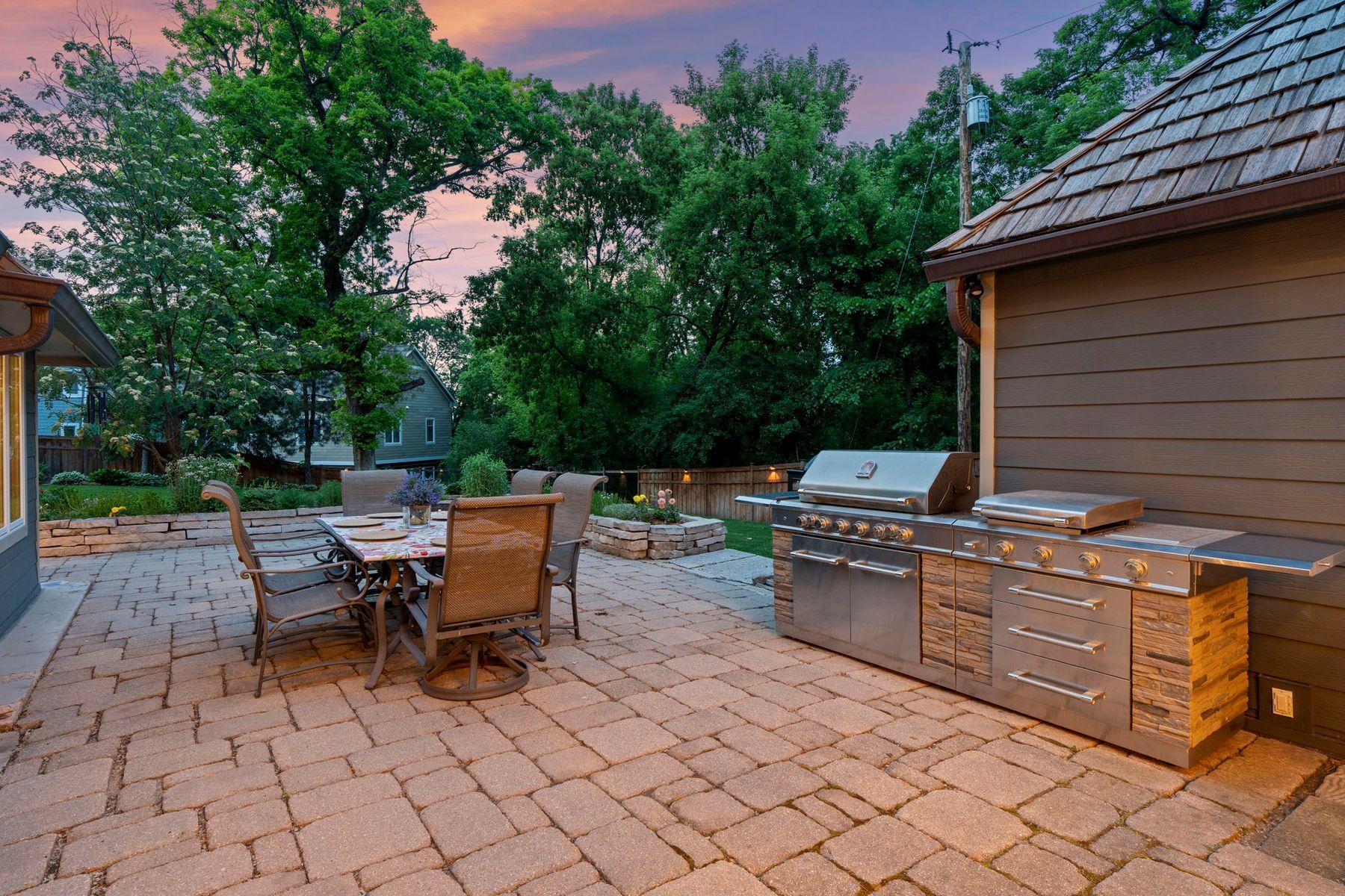 5404 Interlachen Boulevard Property Photo 37