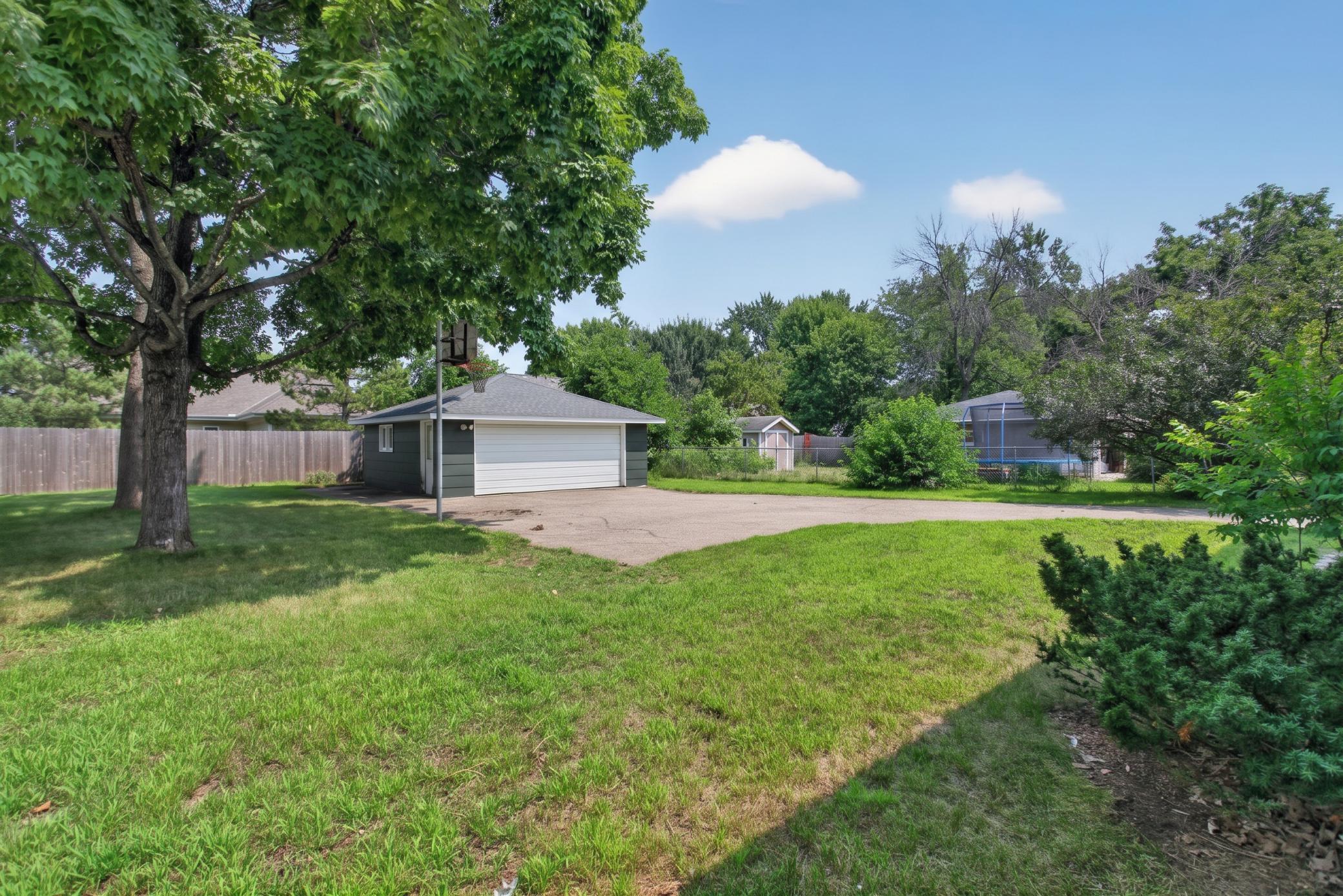 1212 Sugar Lane Property Photo 13