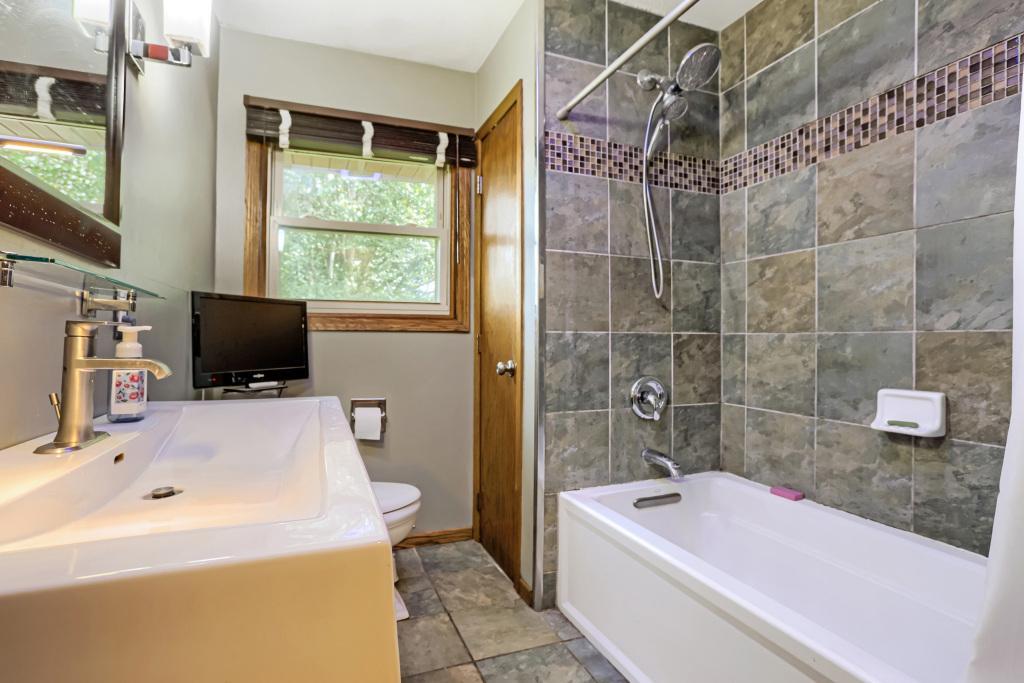 5457 Horizon Drive Ne Property Photo 23