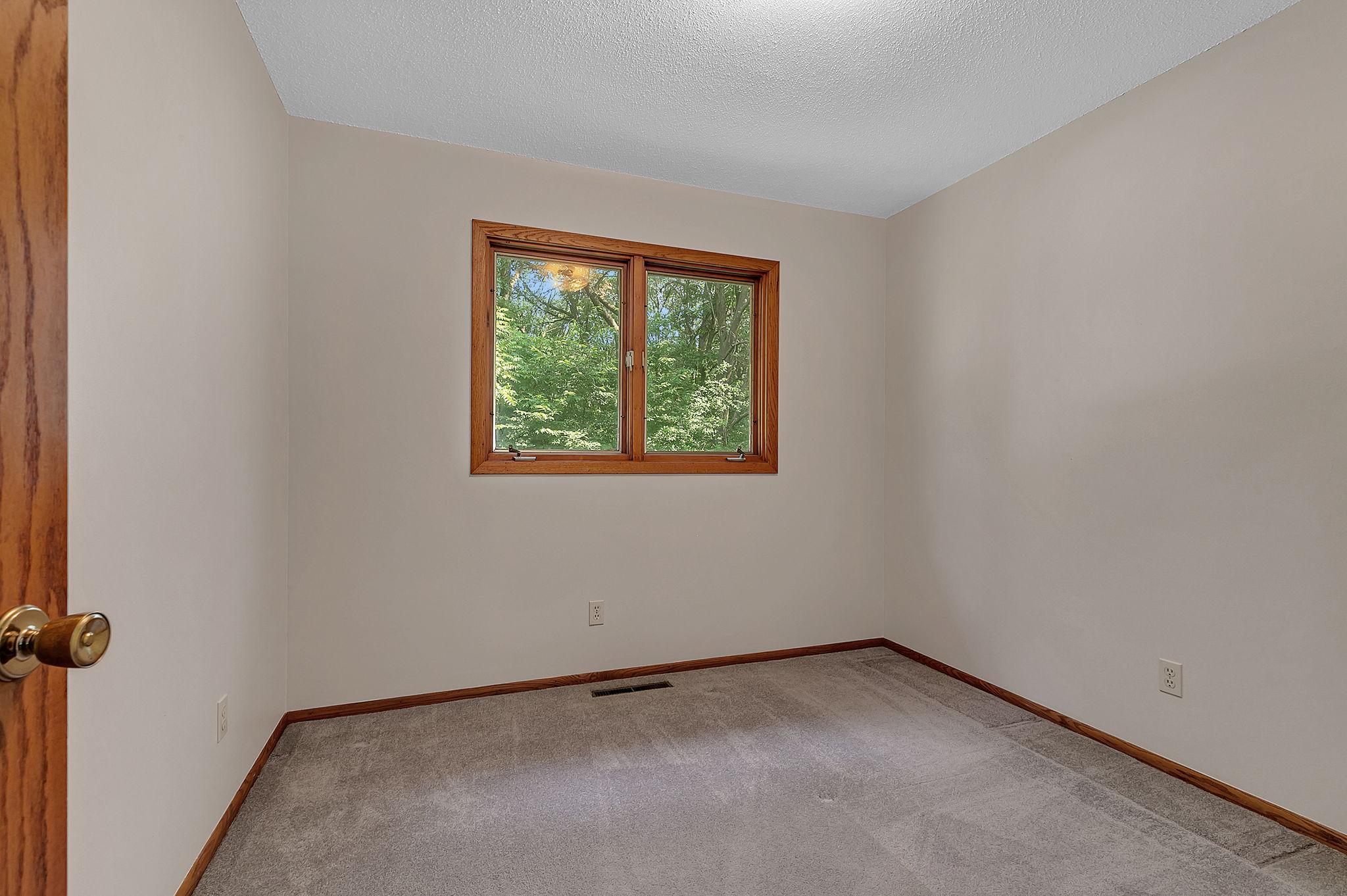 14195 160th Avenue Property Photo 10