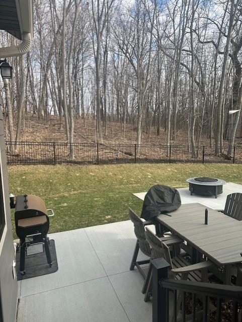 4304 Hillside Drive Property Photo 2