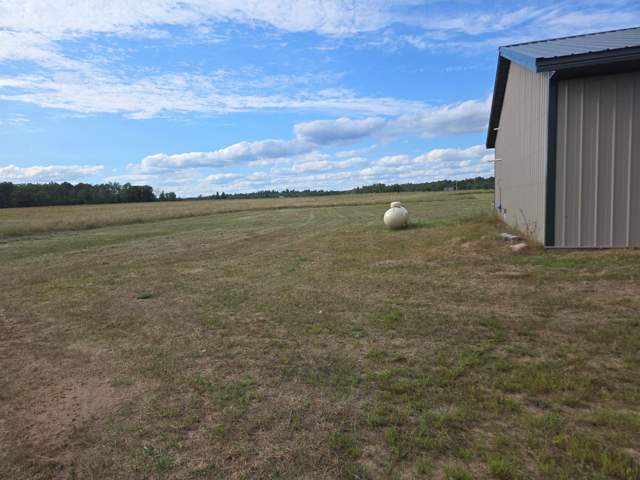 16986 Hwy 10 Property Photo 8