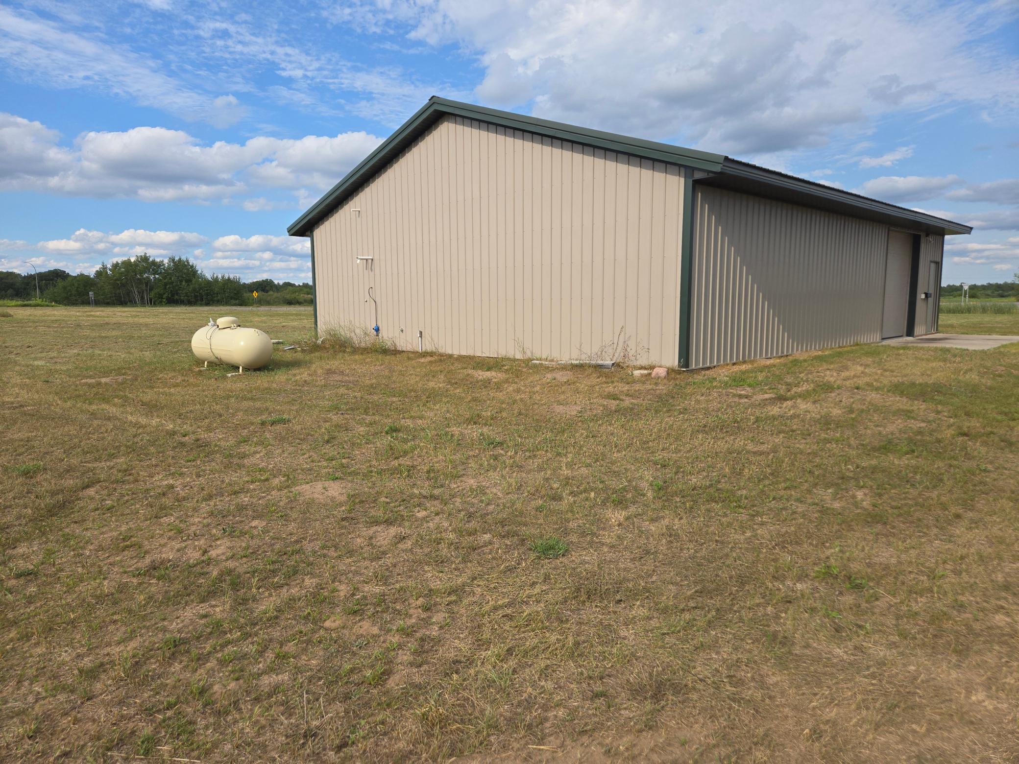 16986 Hwy 10 Property Photo 11