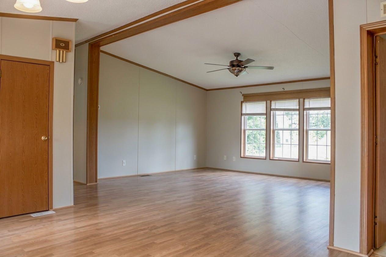 9127 Mn-25 #121 Property Photo 6
