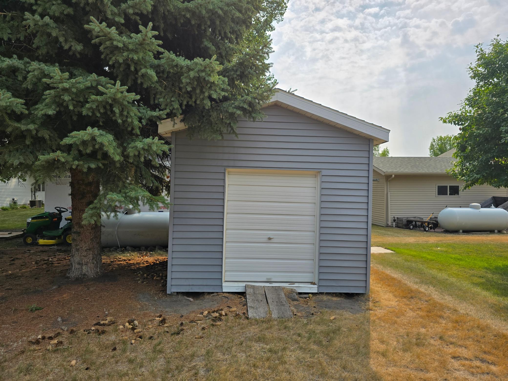 1101 5th Avenue Se Property Photo 9