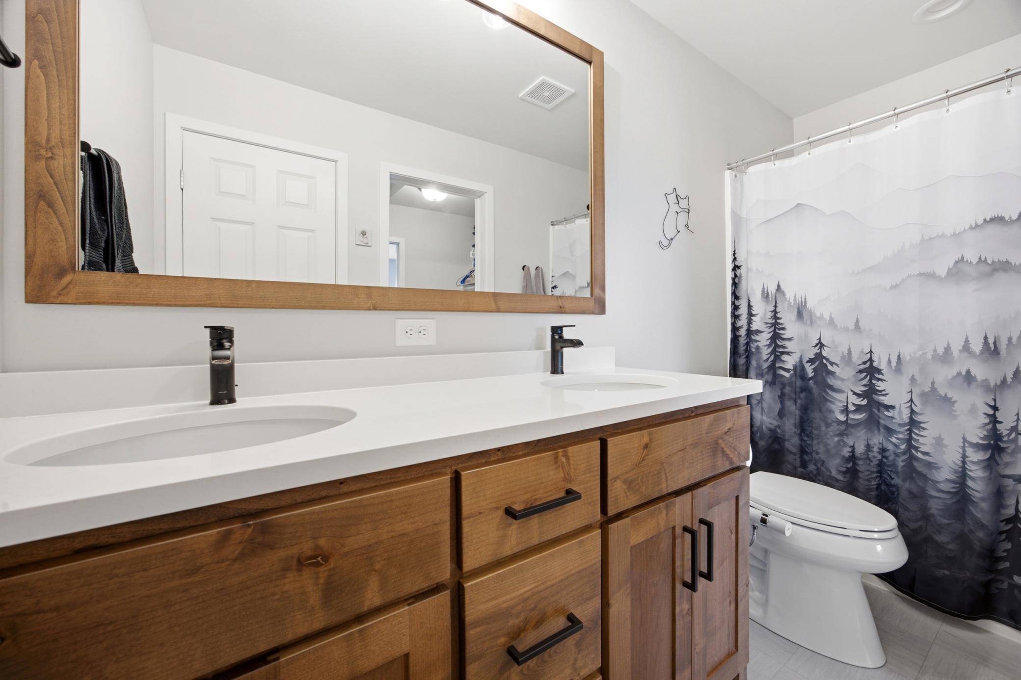 1204 Marlys Drive W Property Photo 15