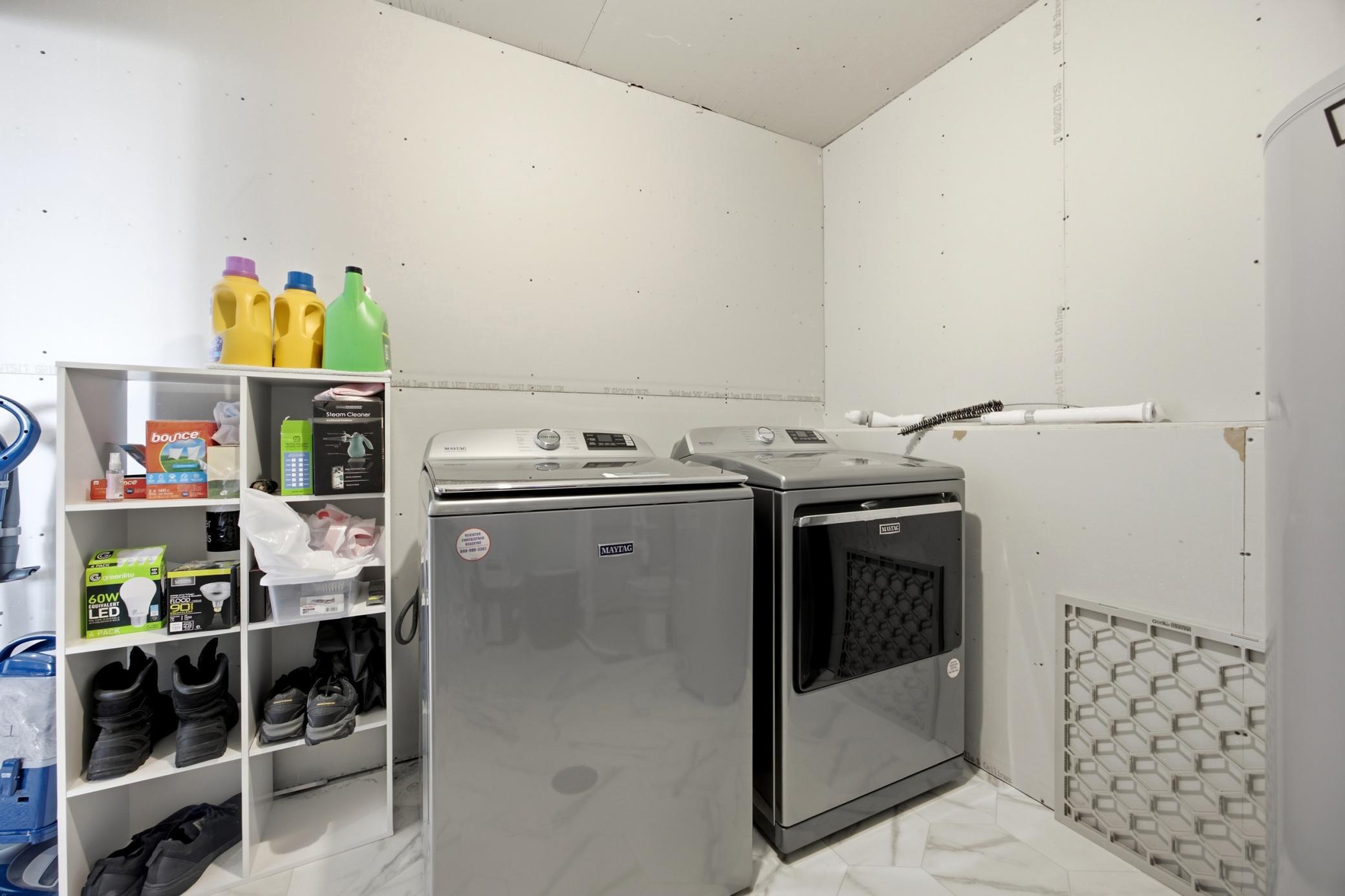 1204 Marlys Drive W Property Photo 20