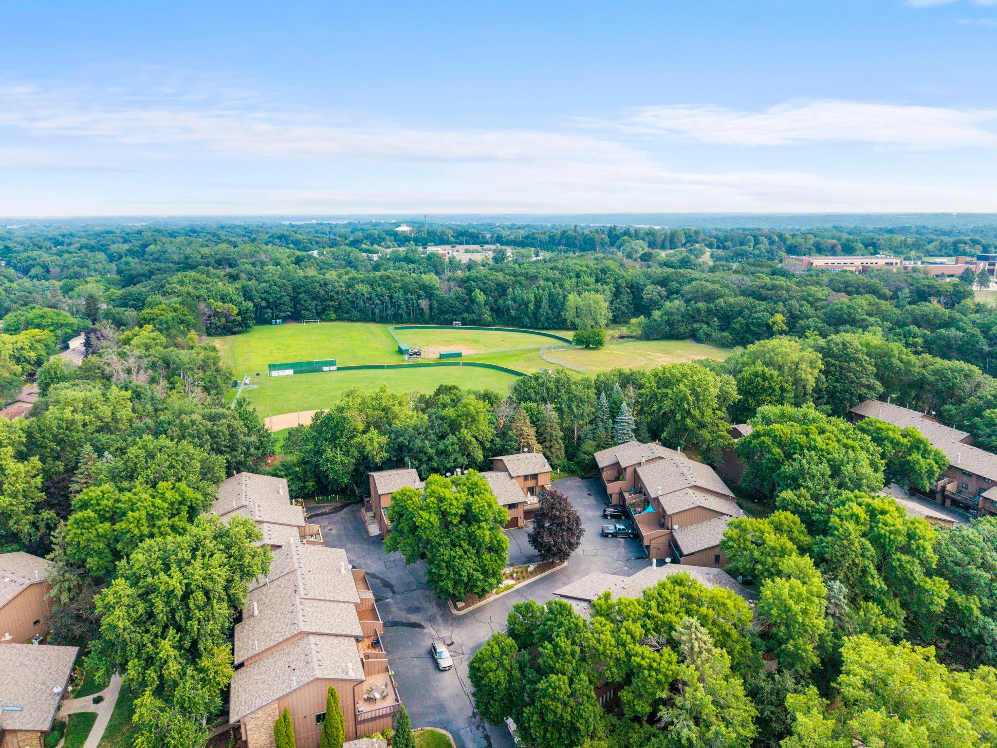 2628 Sumac Ridge Property Photo 4