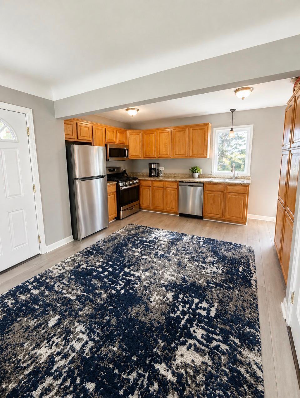 1712 Arlington Avenue E Property Photo 2
