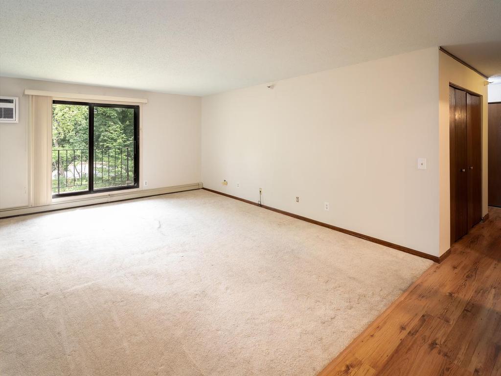 5643 Green Circle Drive 207 Property Photo 14