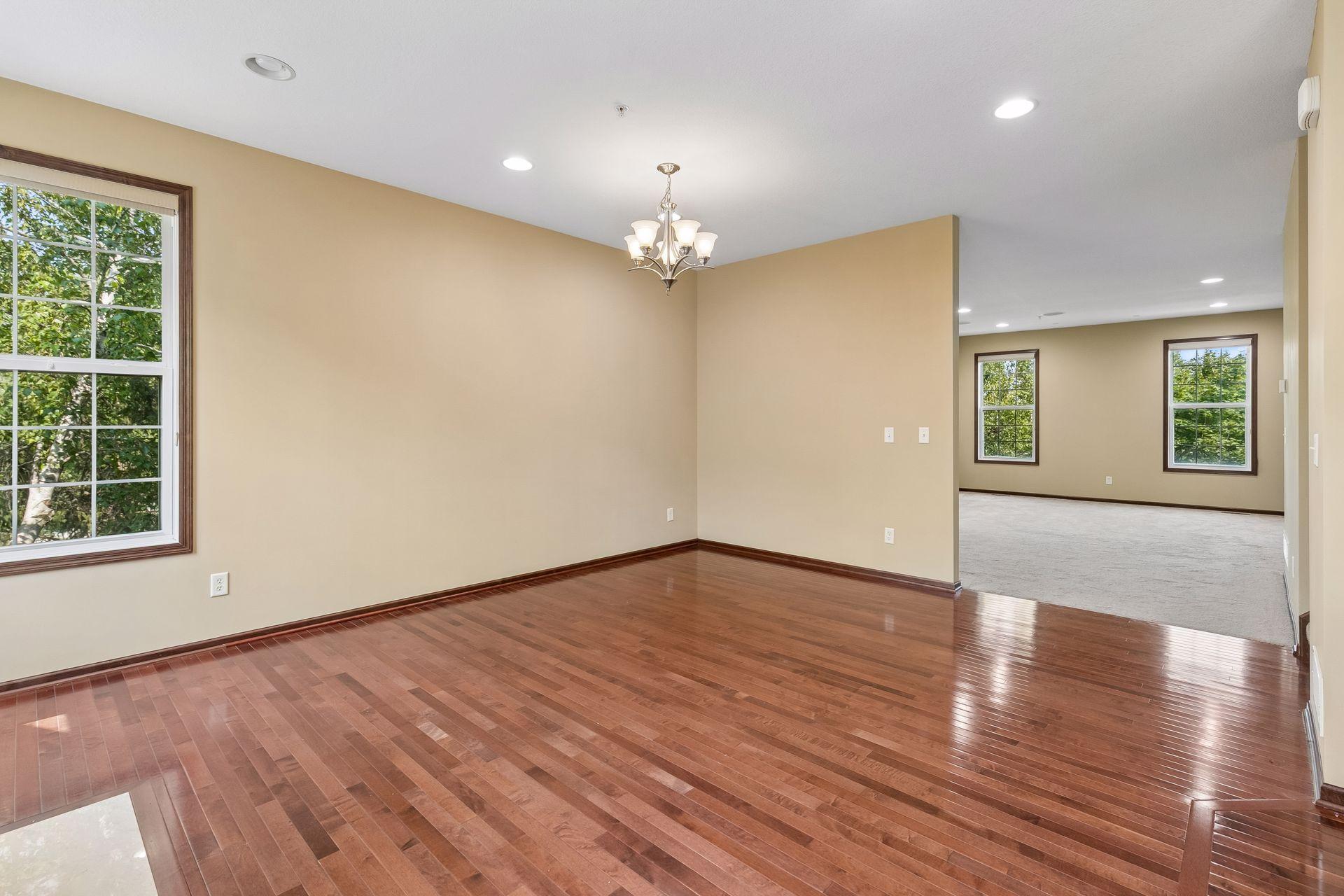 10002 Gentian Drive Property Photo 29