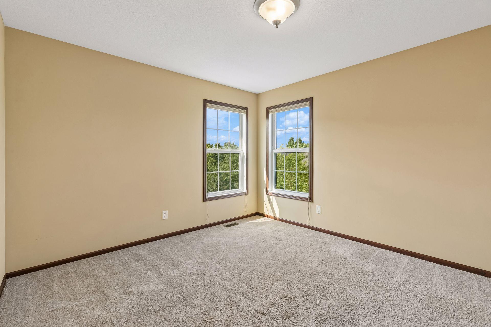 10002 Gentian Drive Property Photo 47