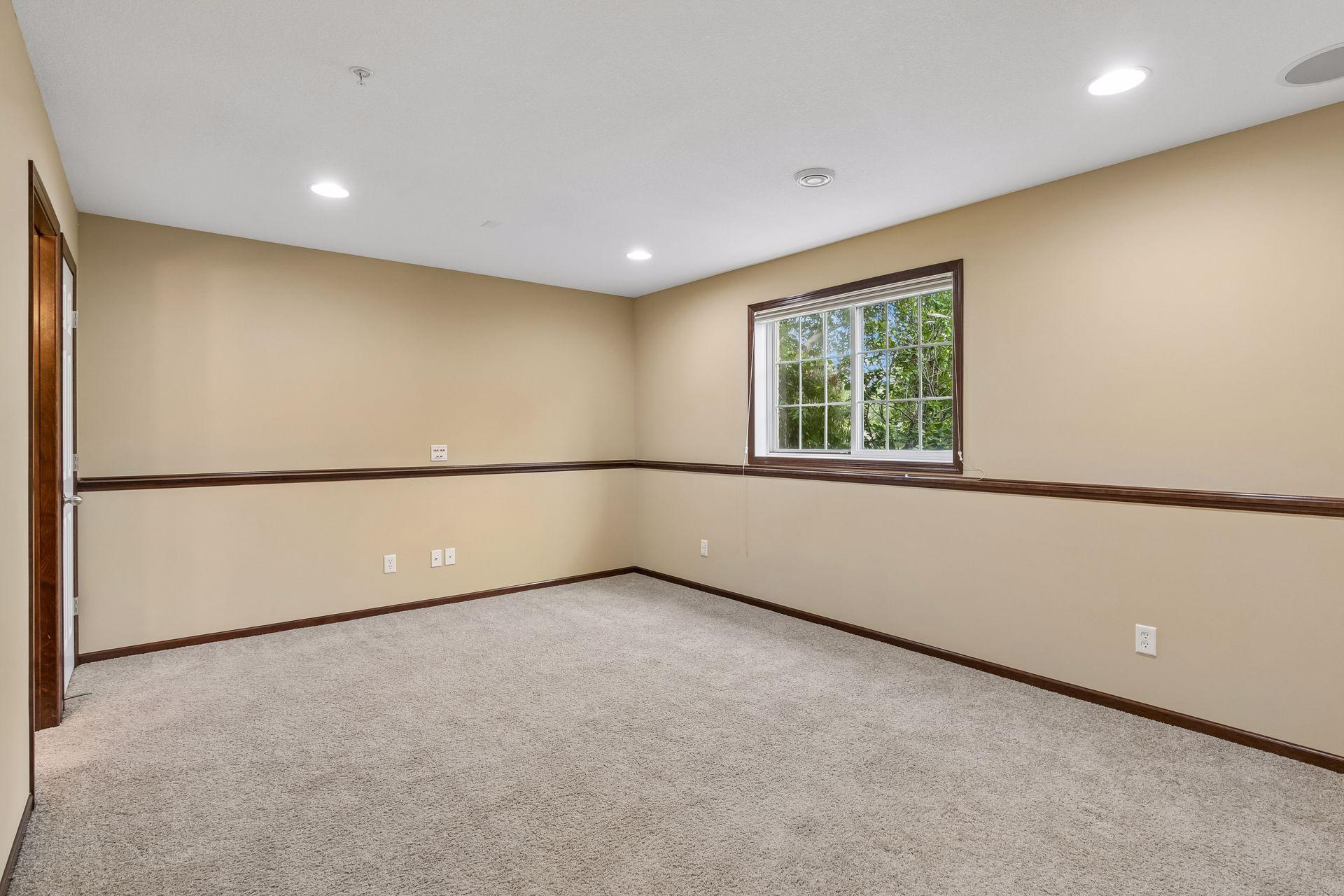 10002 Gentian Drive Property Photo 58