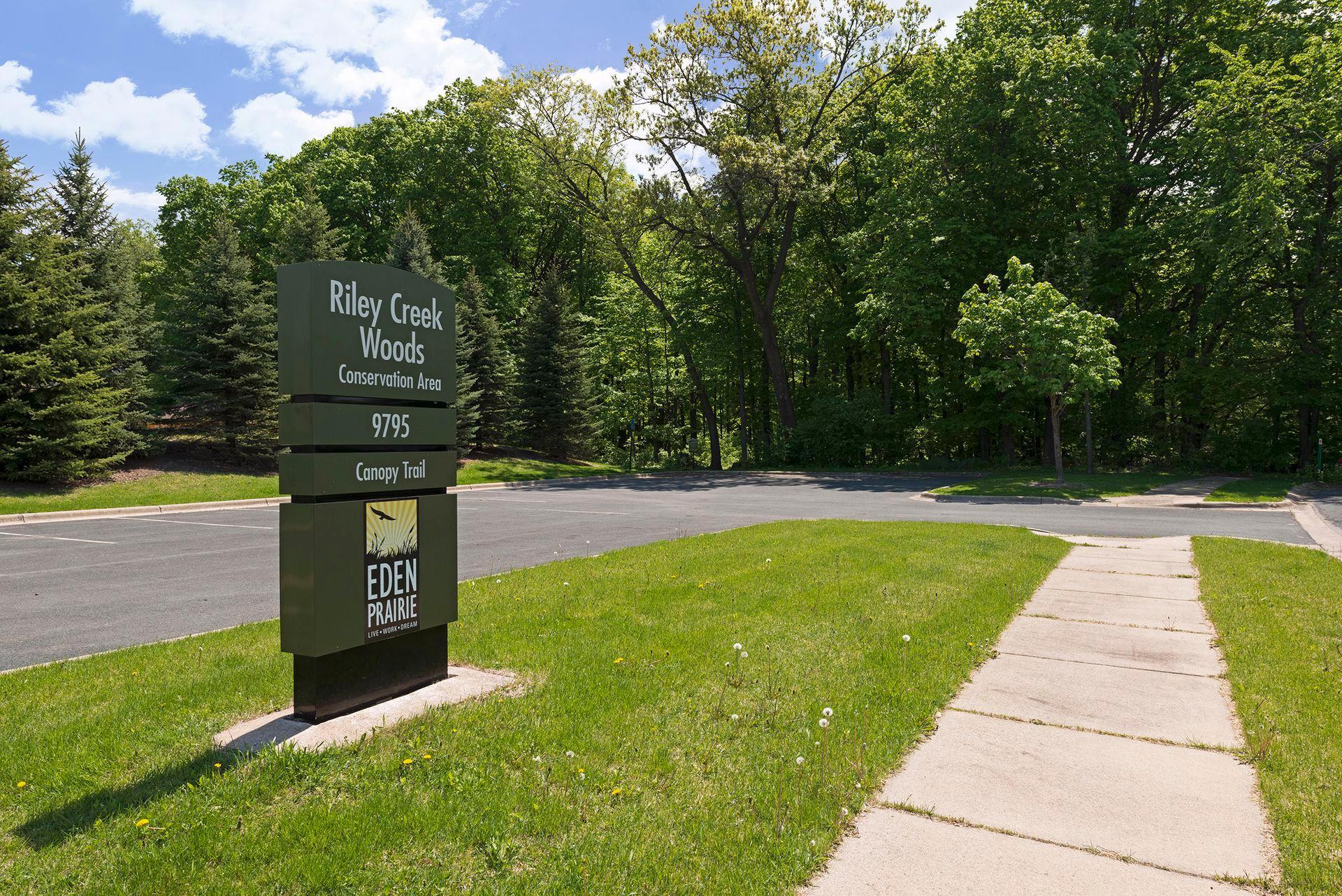 10002 Gentian Drive Property Photo 79