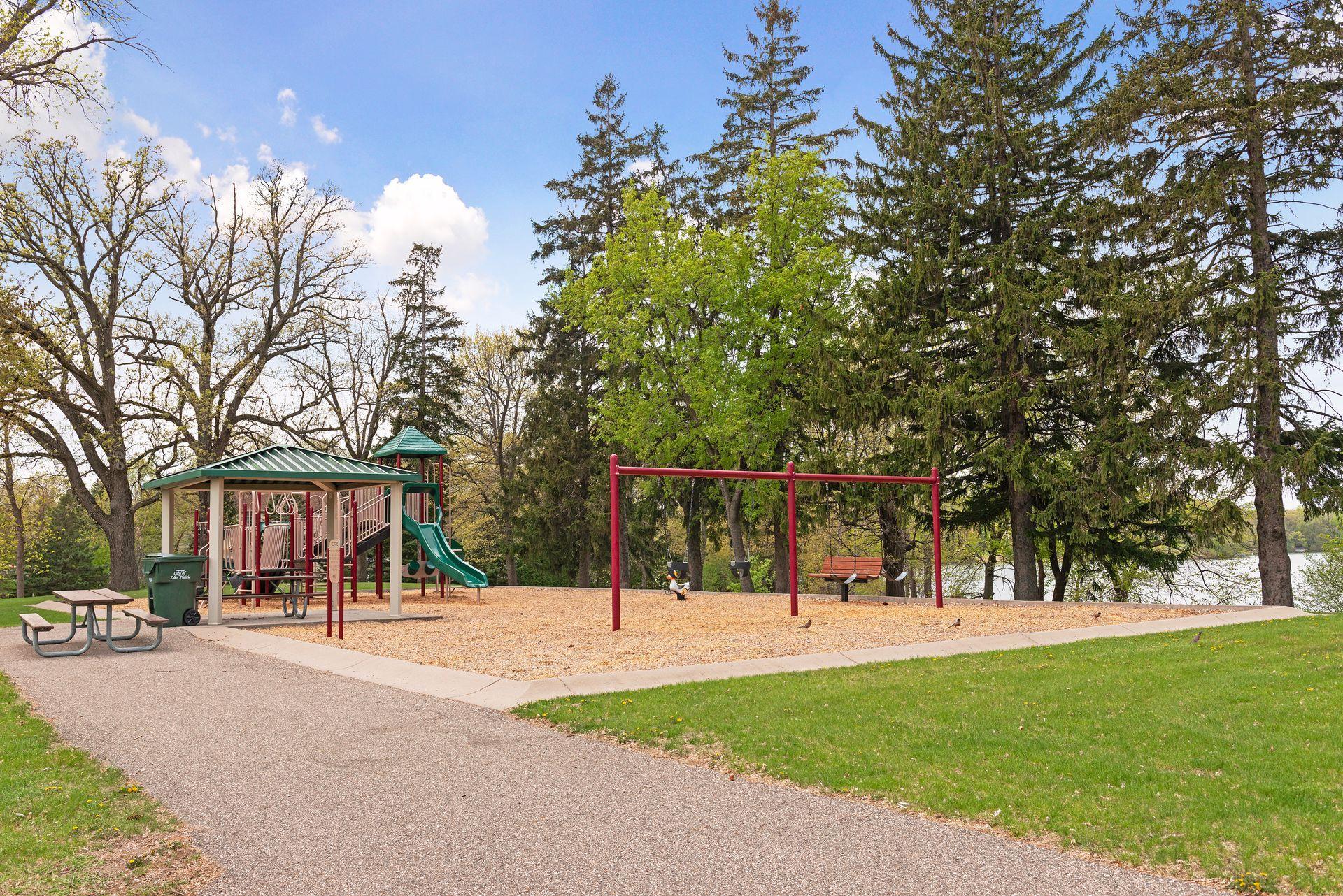 10002 Gentian Drive Property Photo 81