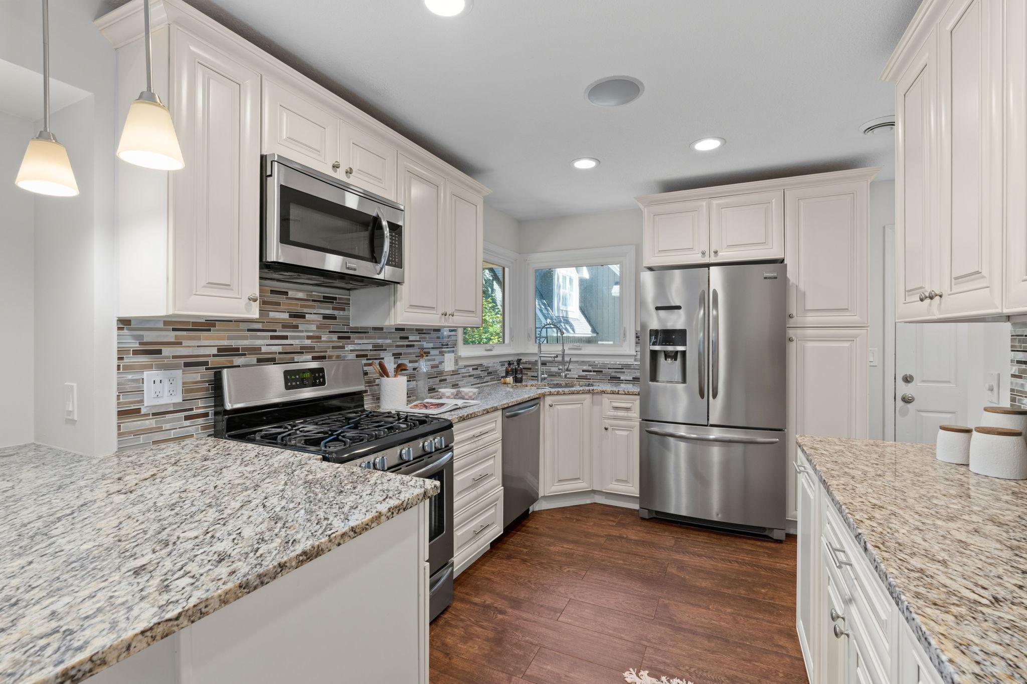 12918 Rutledge Circle Property Photo 6