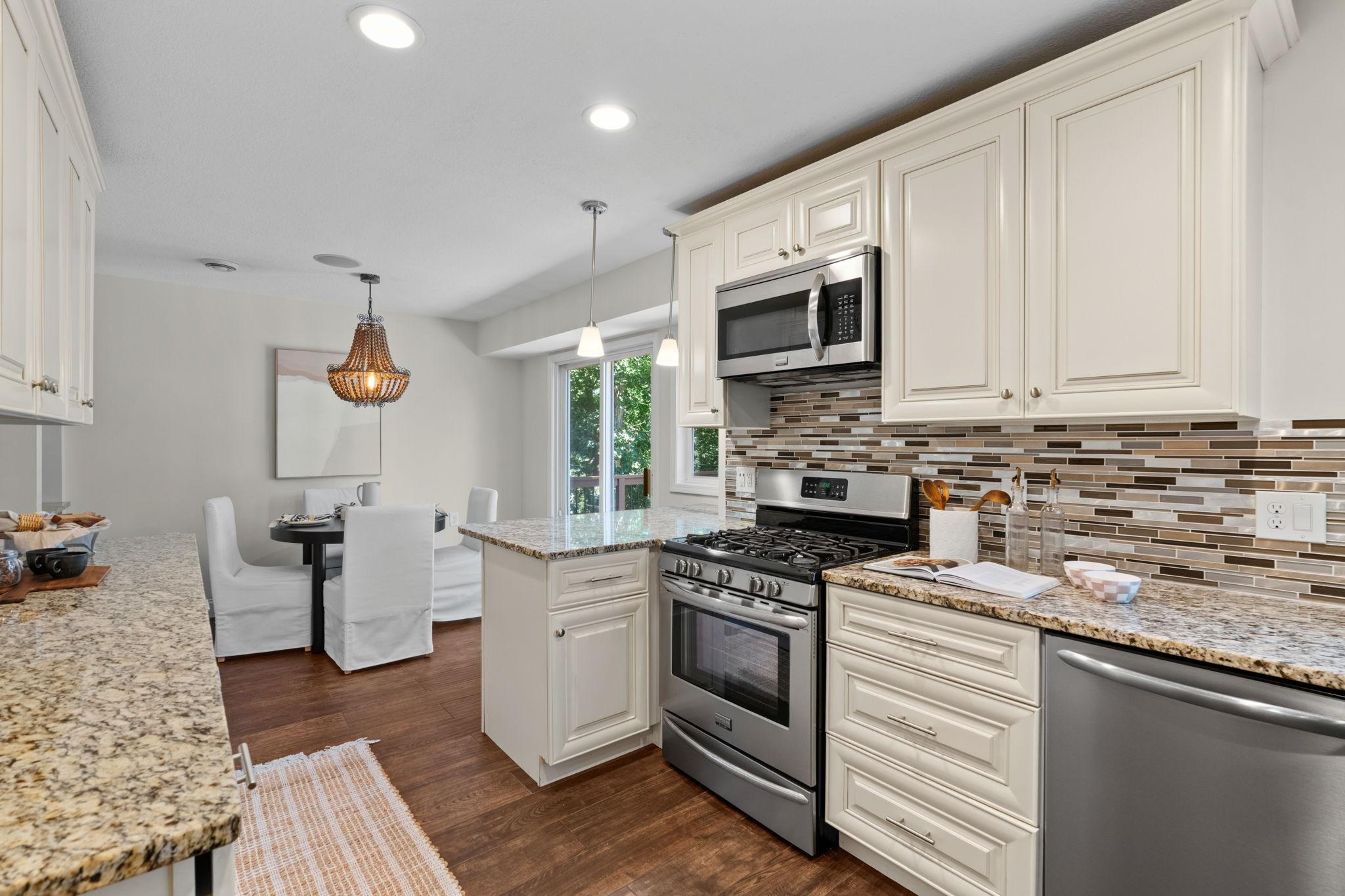 12918 Rutledge Circle Property Photo 7