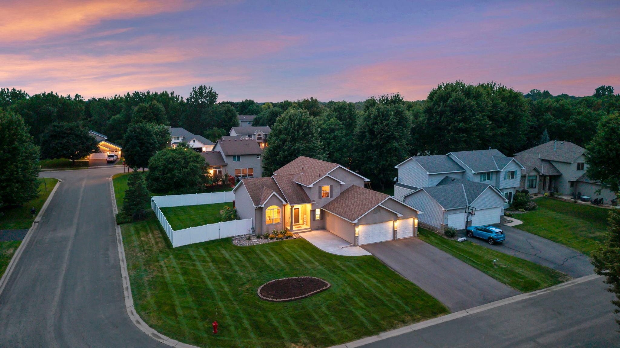 14974 Hillside Trail Property Photo 1