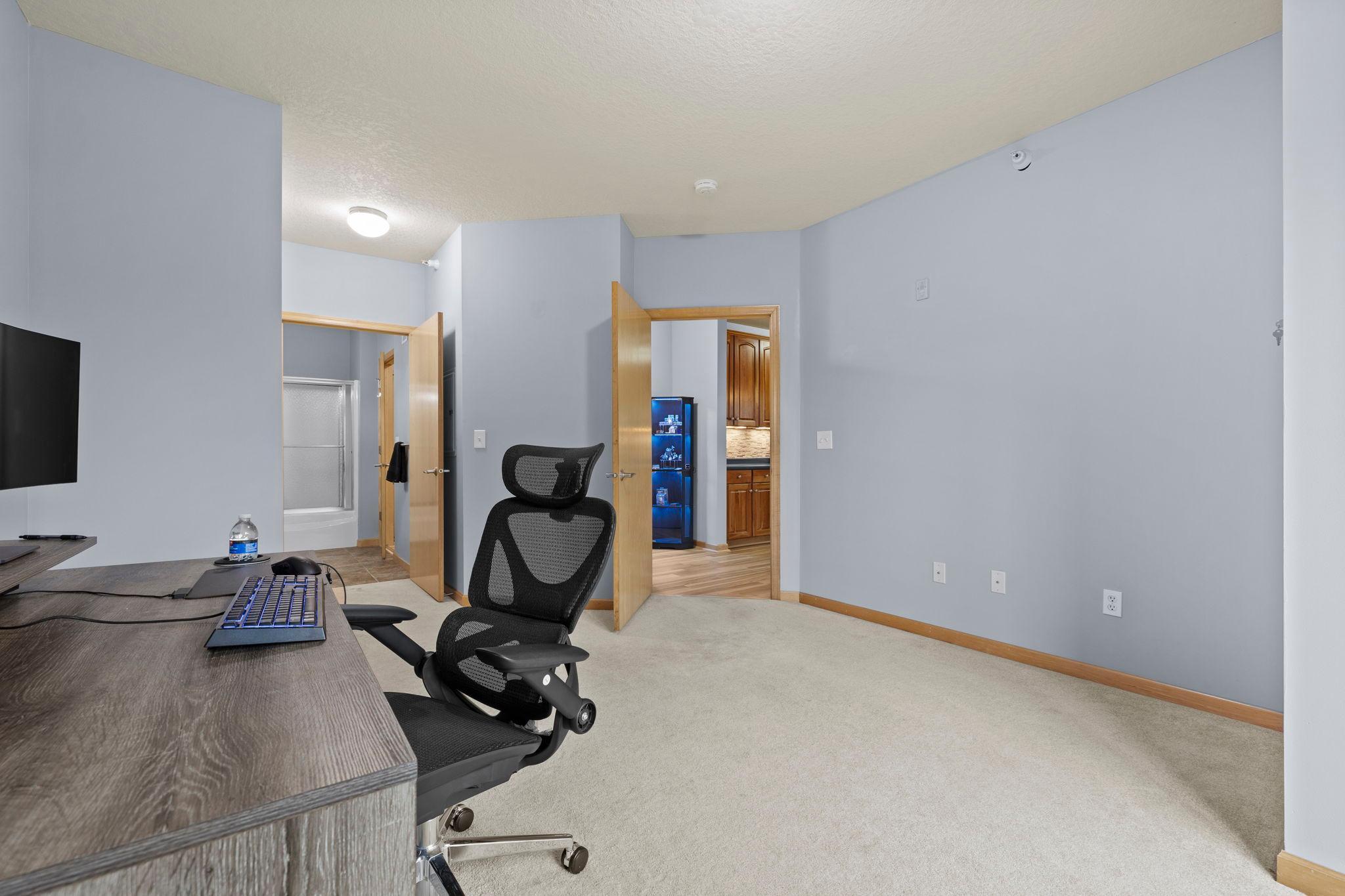 7601 Aldrich Avenue S 317 Property Photo 5