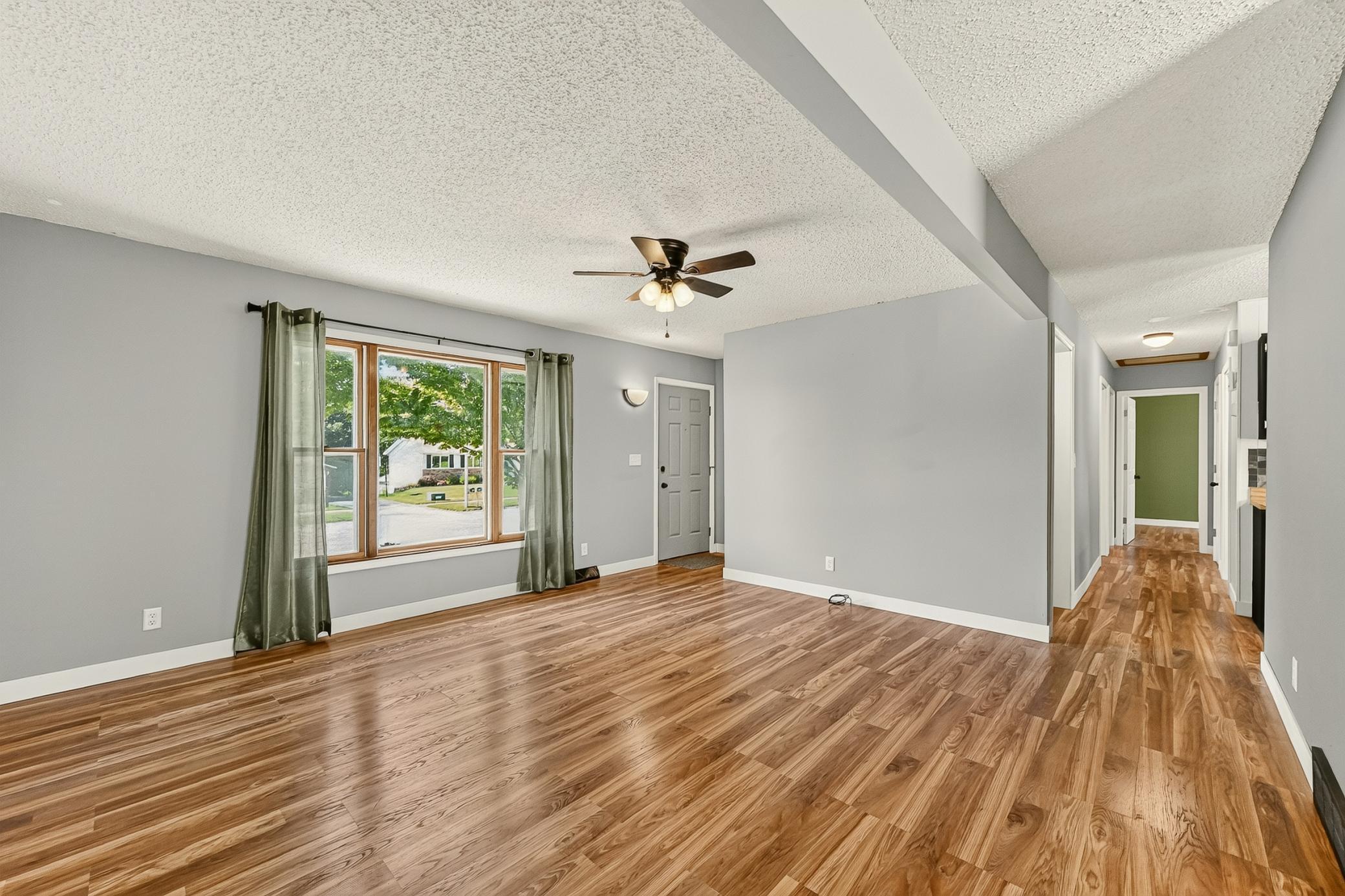 709 37th Street Sw Property Photo 10