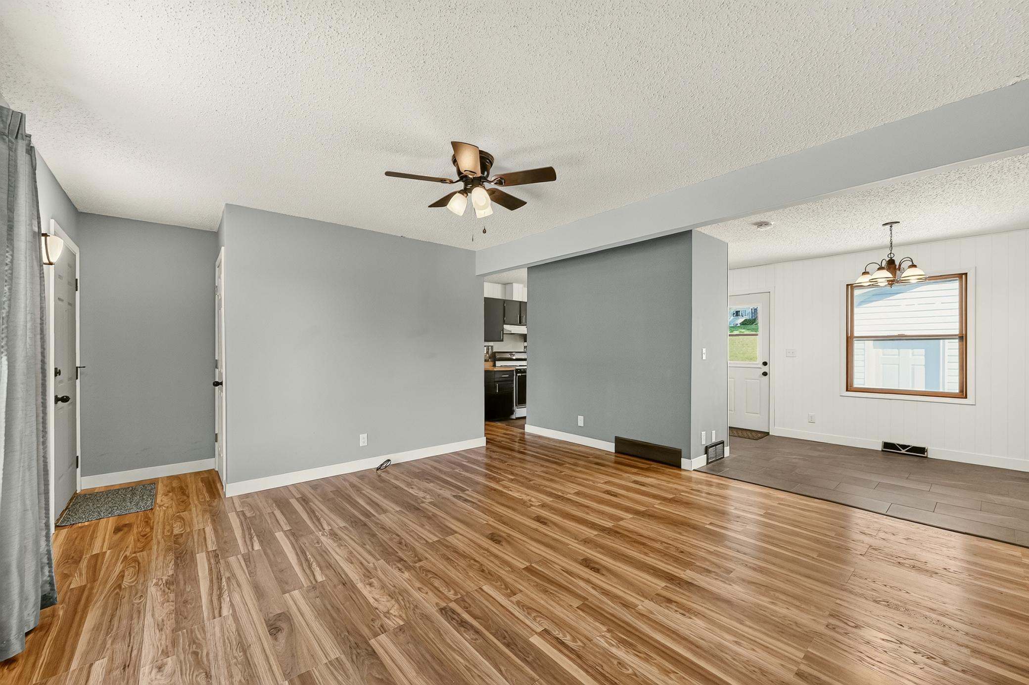 709 37th Street Sw Property Photo 11