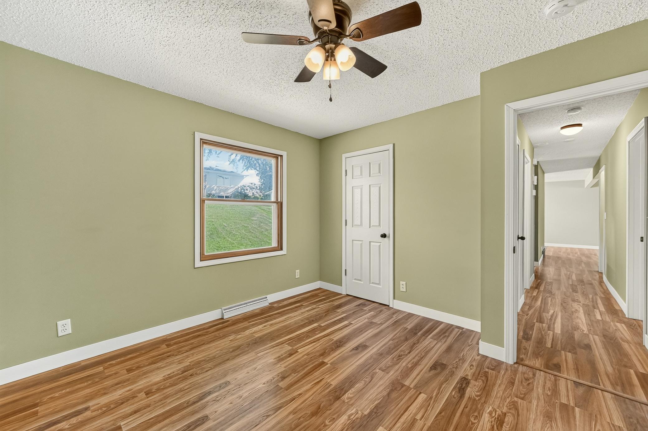 709 37th Street Sw Property Photo 16