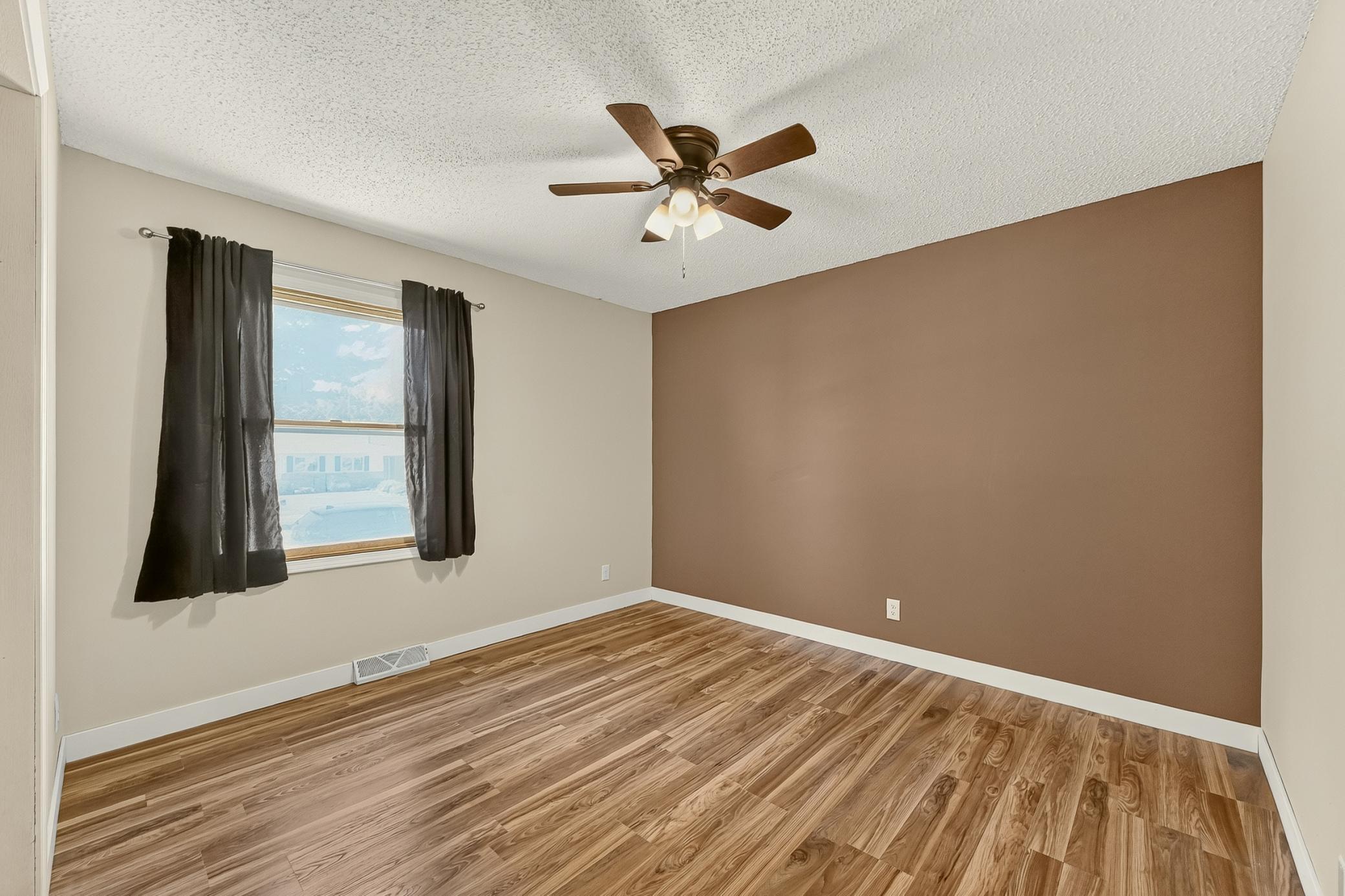 709 37th Street Sw Property Photo 18