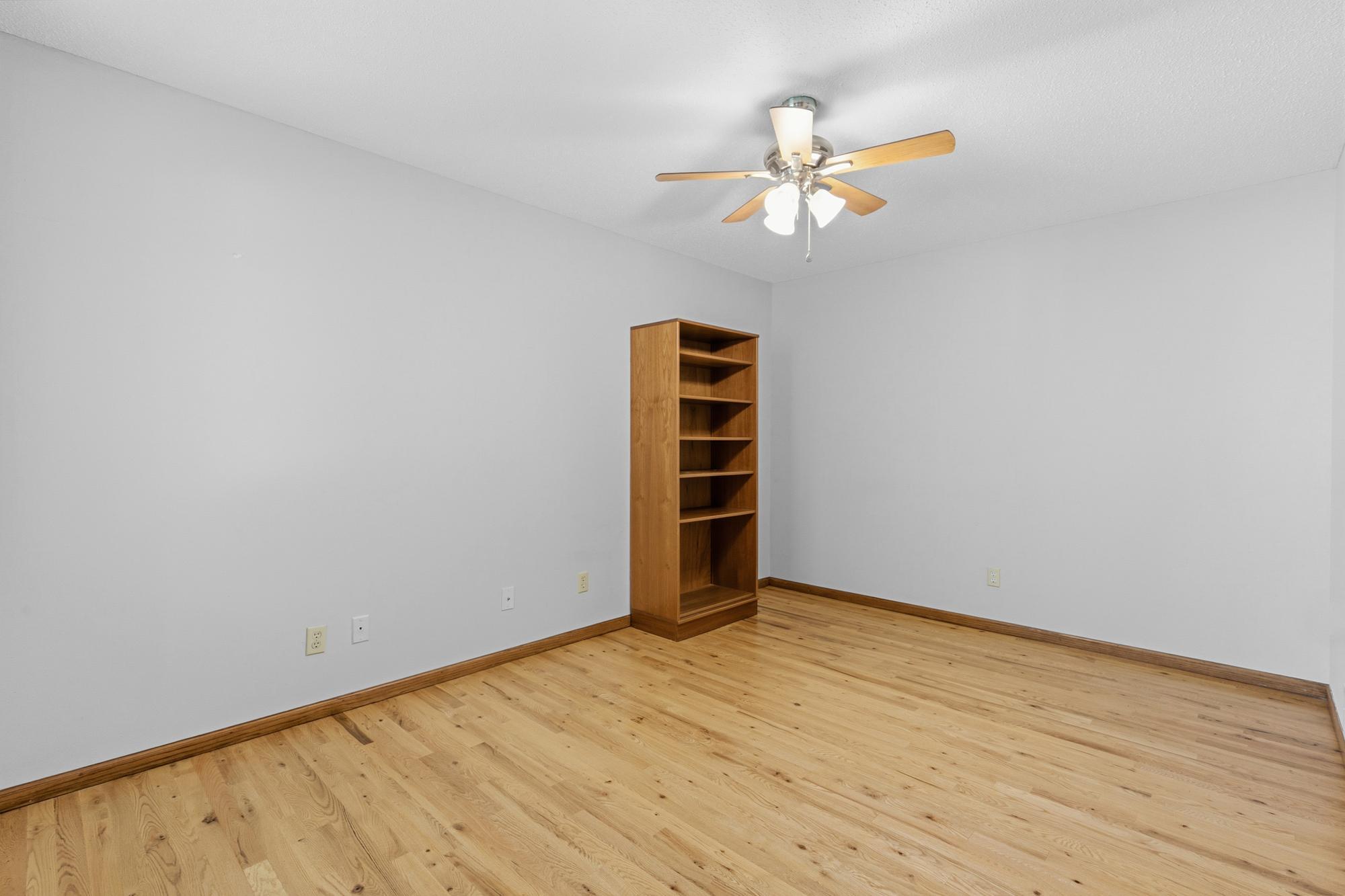 5661 Donegal Court Property Photo 9