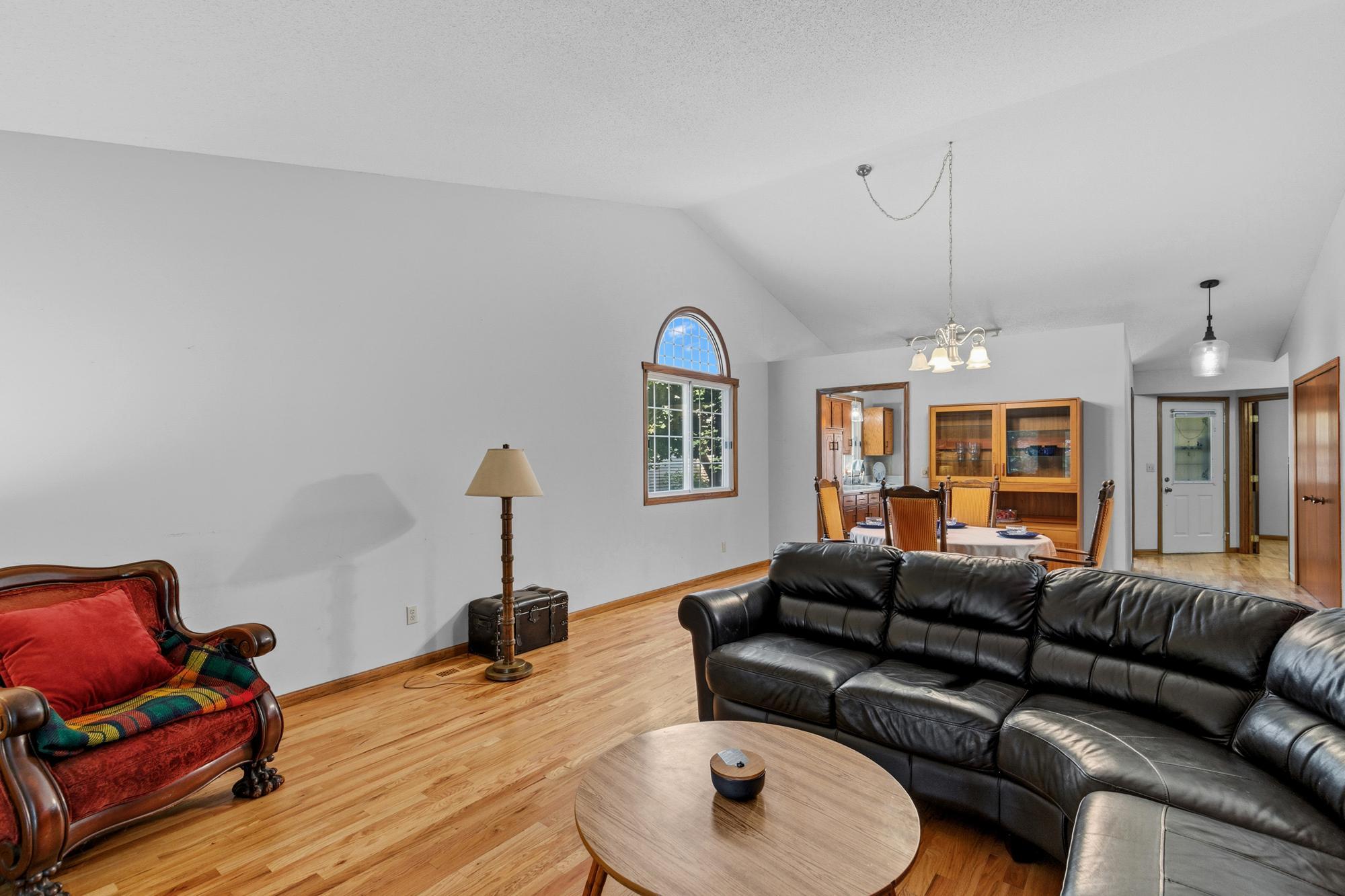 5661 Donegal Court Property Photo 21