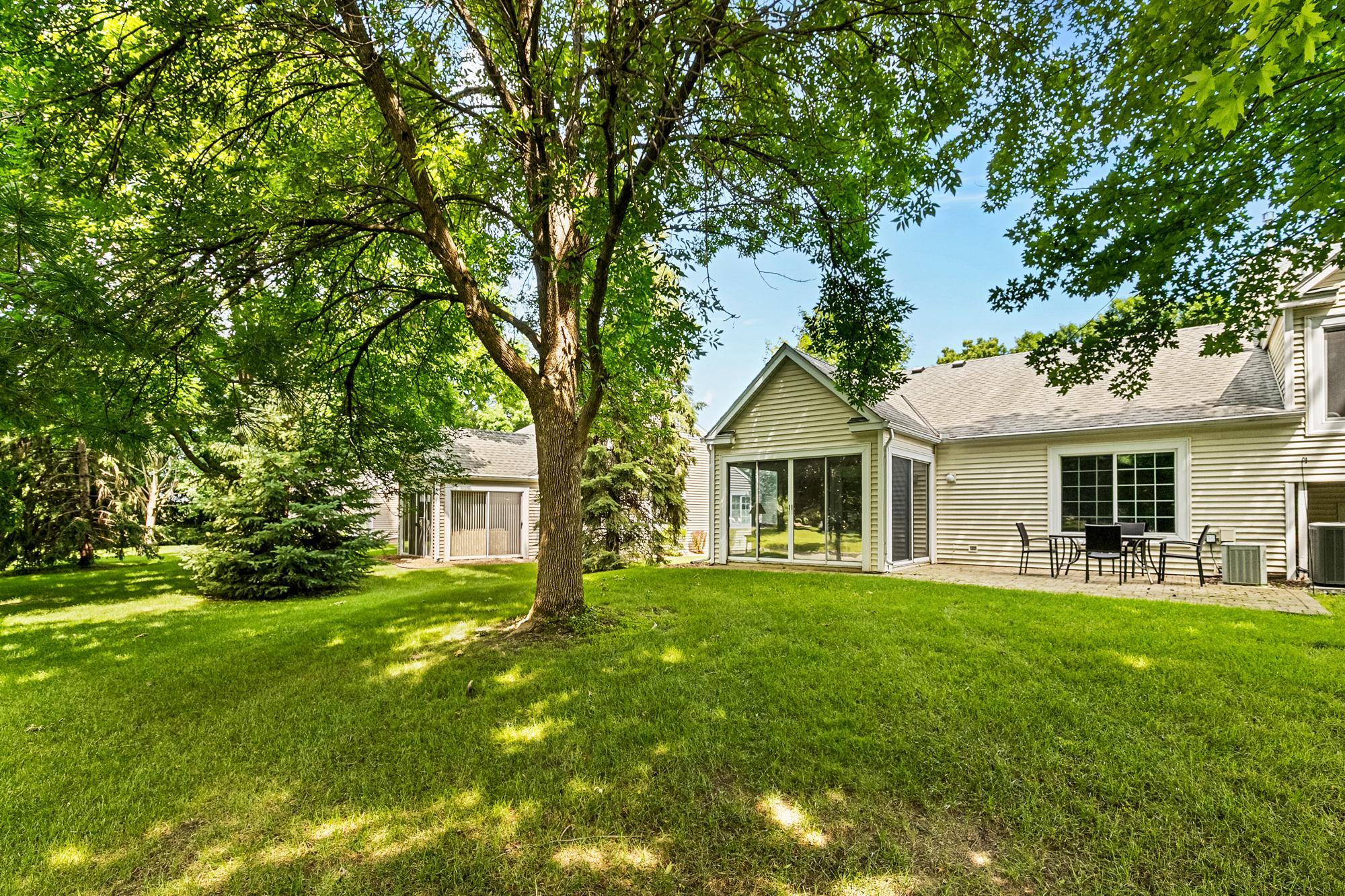 5661 Donegal Court Property Photo 27