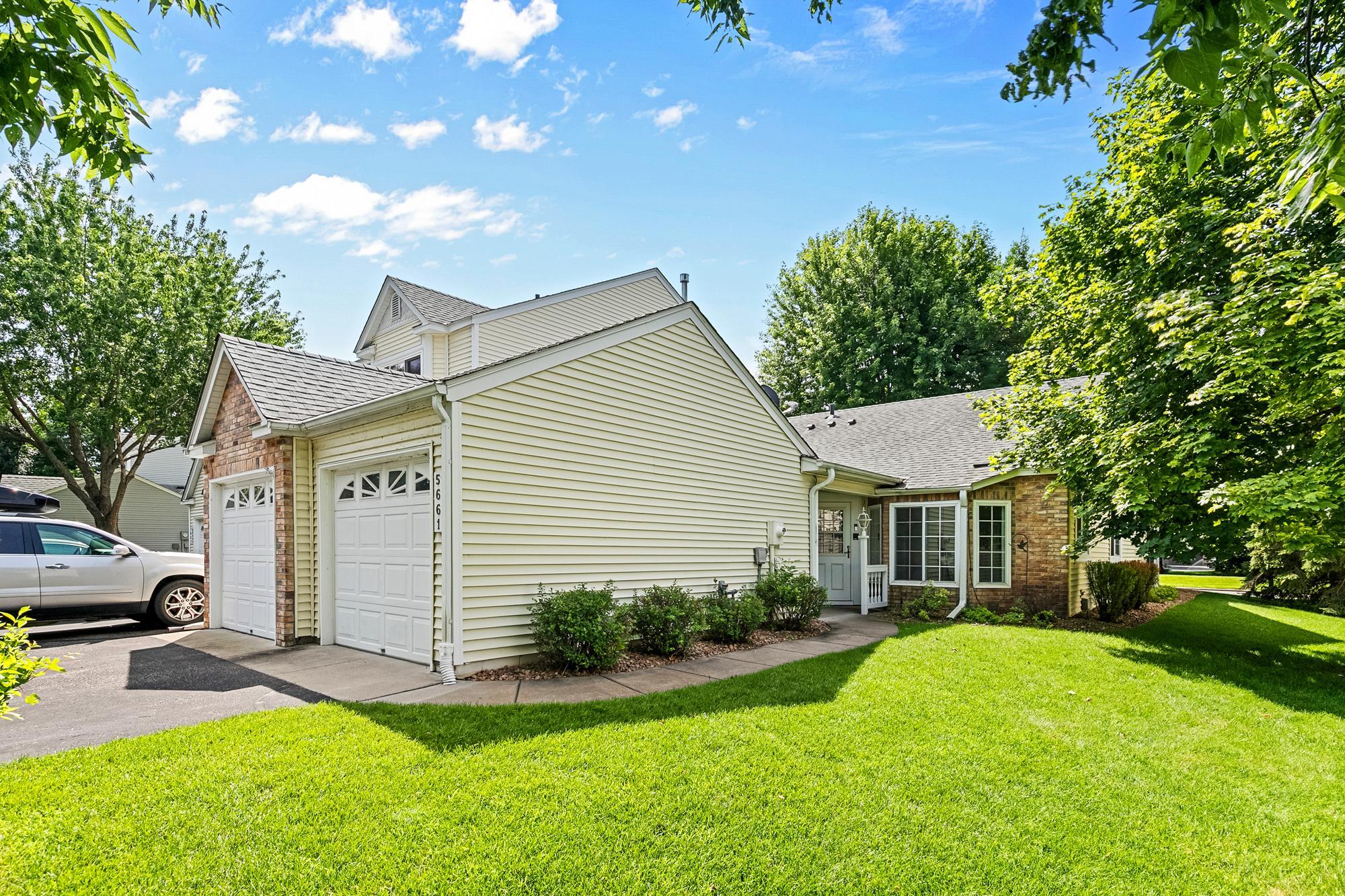 5661 Donegal Court Property Photo 29